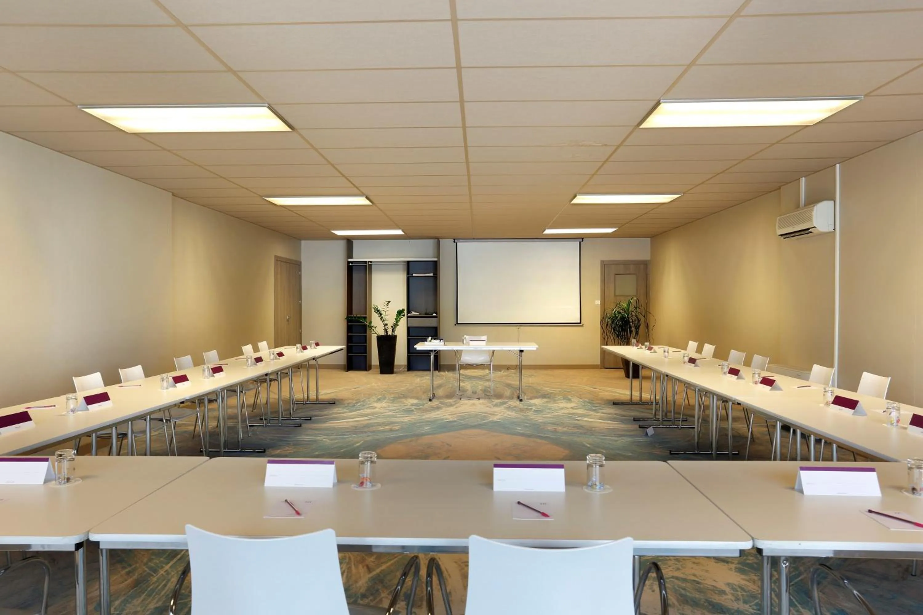 Restaurant/places to eat in Mercure Brive