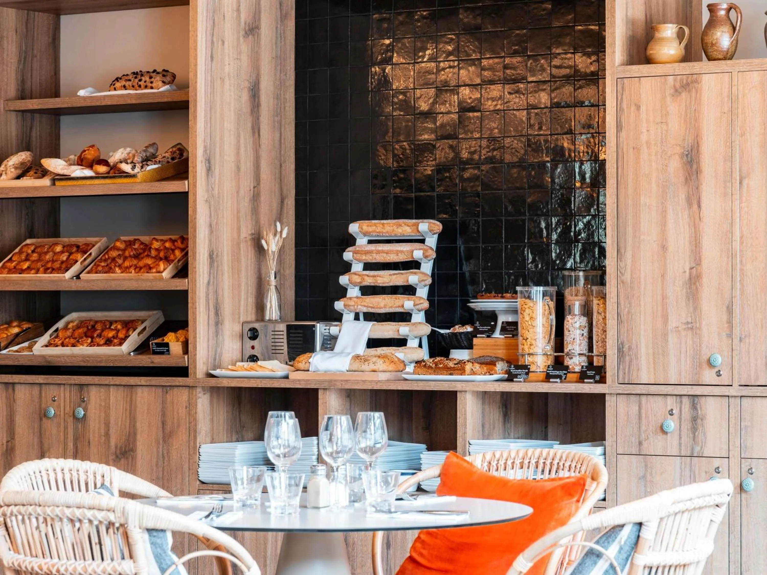 Breakfast in Novotel Belfort Centre Atria