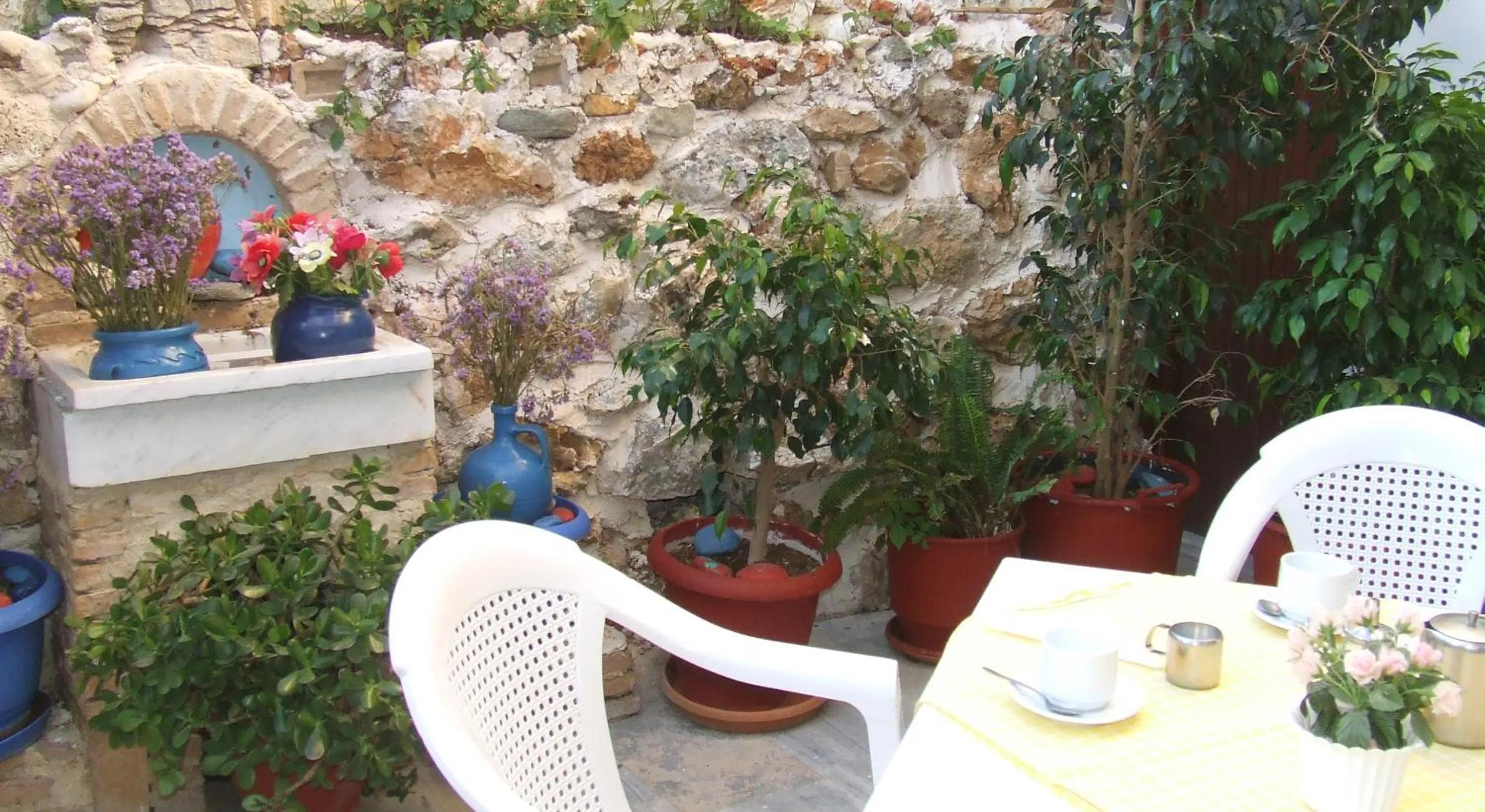 Decorative detail in Hotel Eleftheria