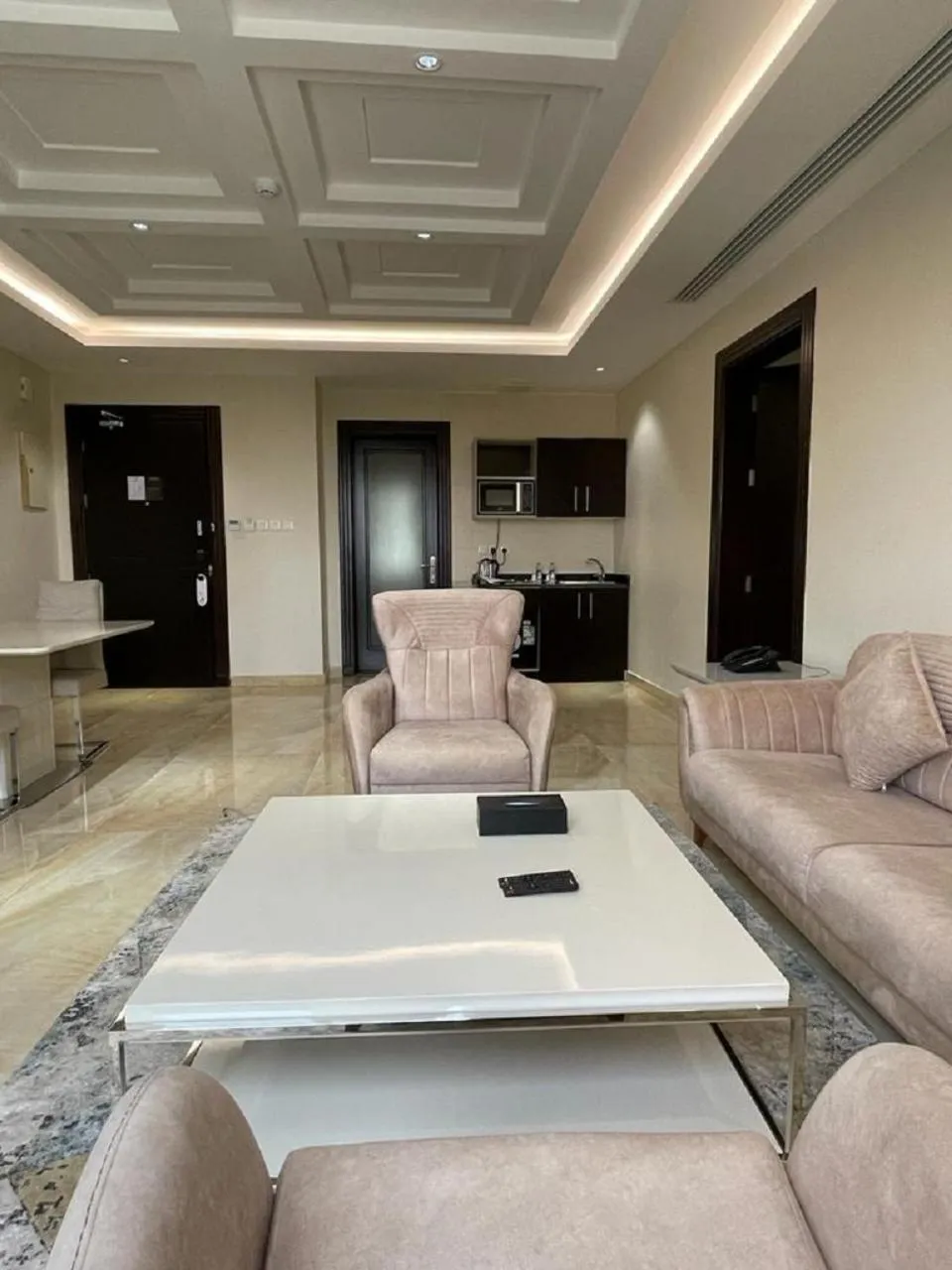 شقق قولد ان للشقق المخدومة