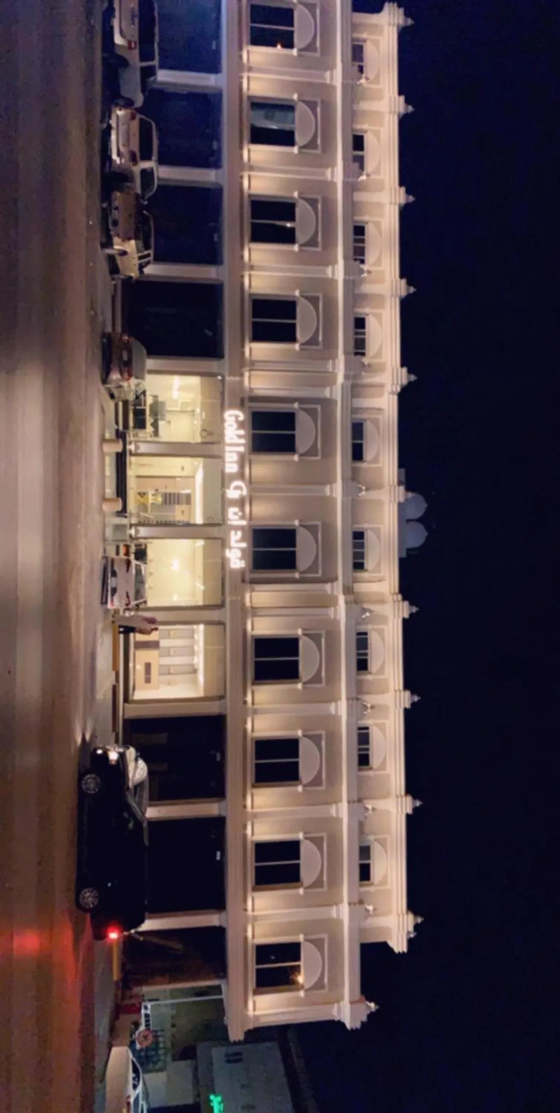 Property building in شقق قولد ان للشقق المخدومة