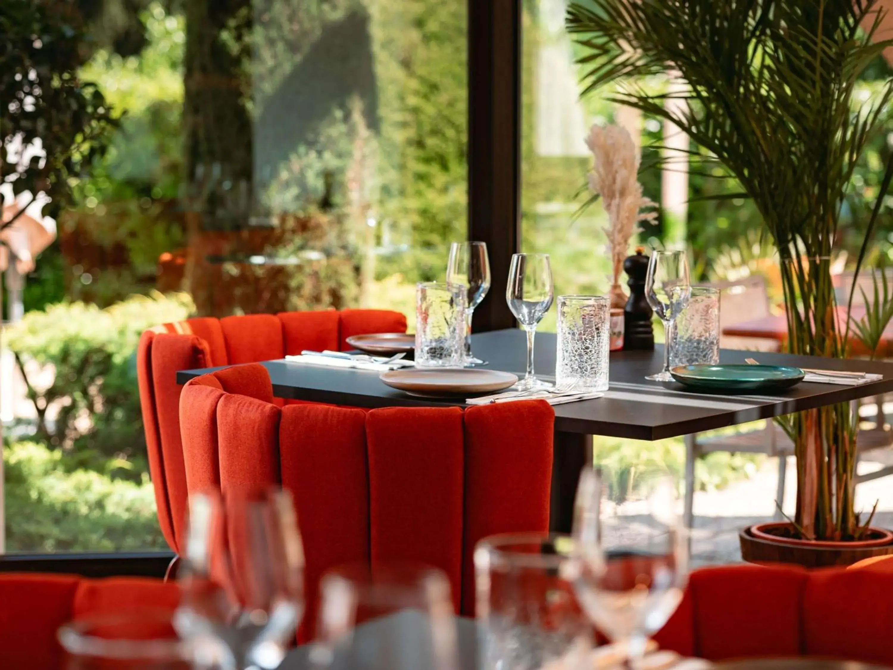 Restaurant/places to eat in Novotel Aix-en-Provence Pont de L'Arc Restaurant/places to eat in Novotel Aix-en-Provence Pont de L'Arc