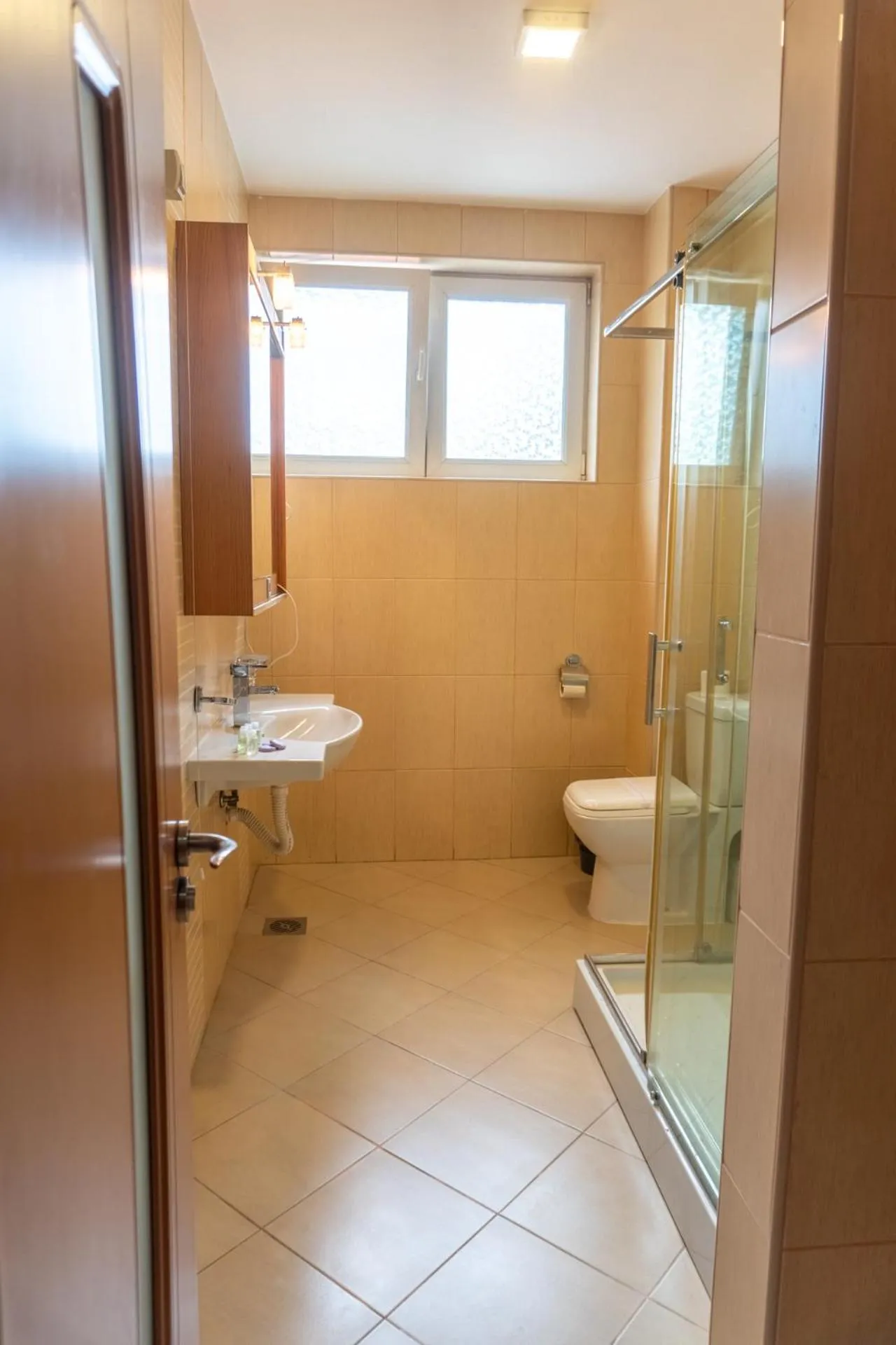 Shower in Villa Bulevar