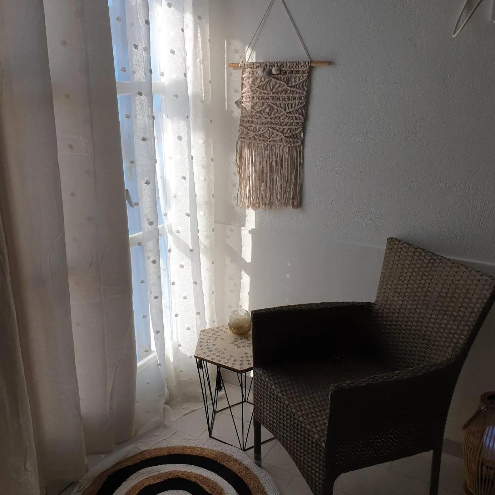 Seating area in Sagma Central Rooms