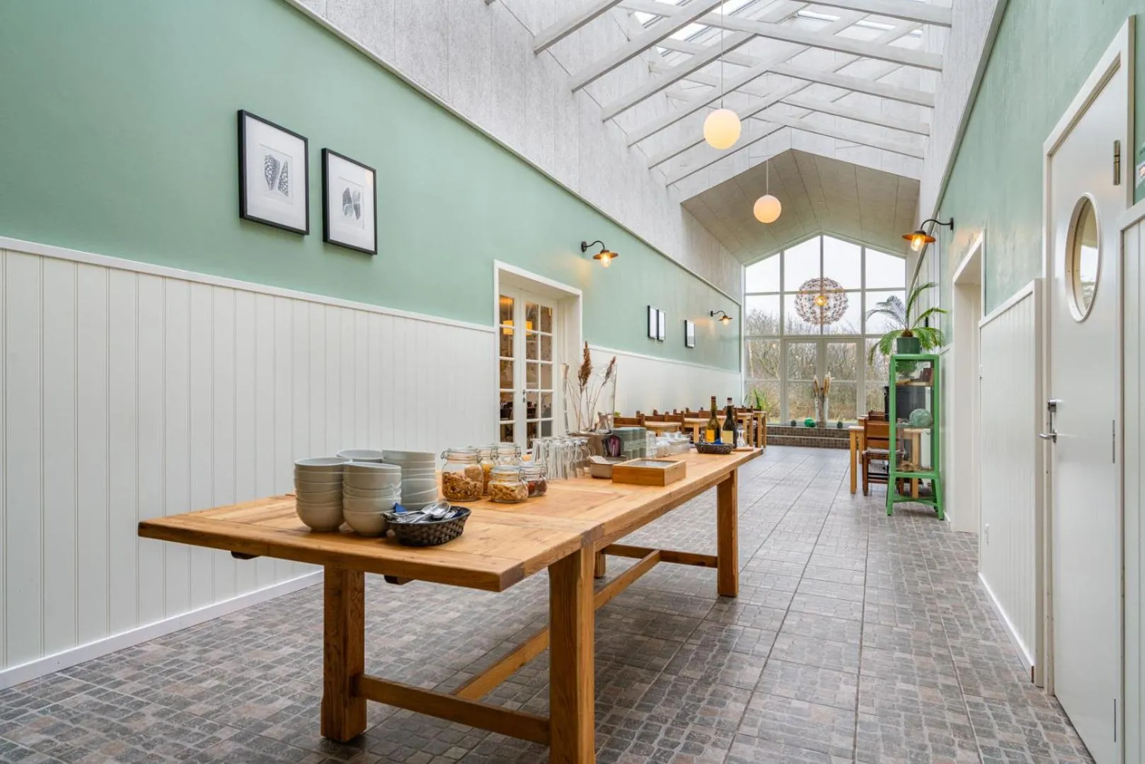 Buffet breakfast in Lindvig - Ferie i naturen