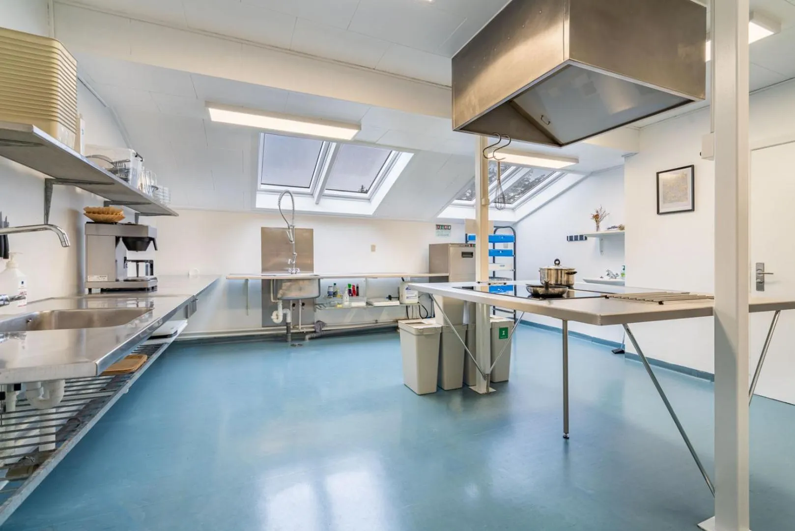 Communal kitchen in Lindvig - Ferie i naturen