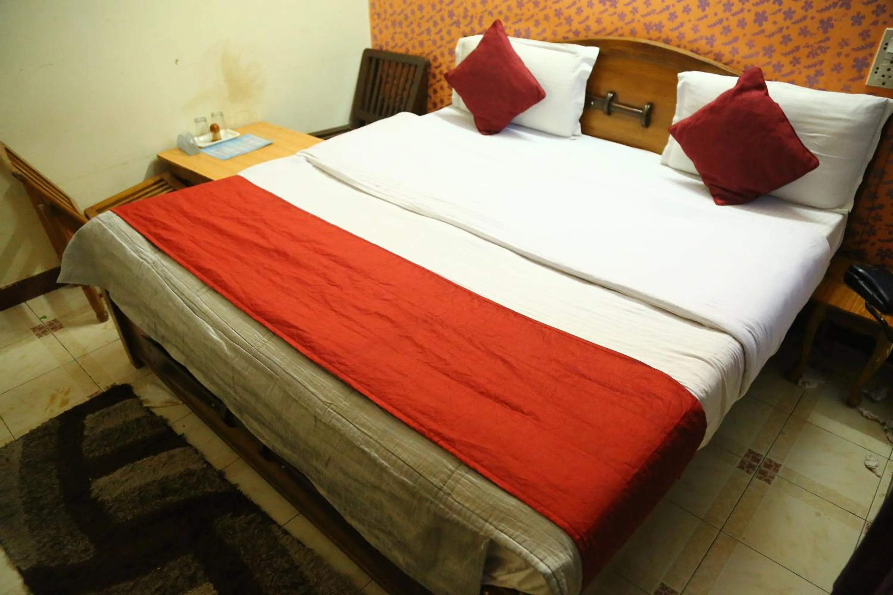Bed in DIAMOND PALACE