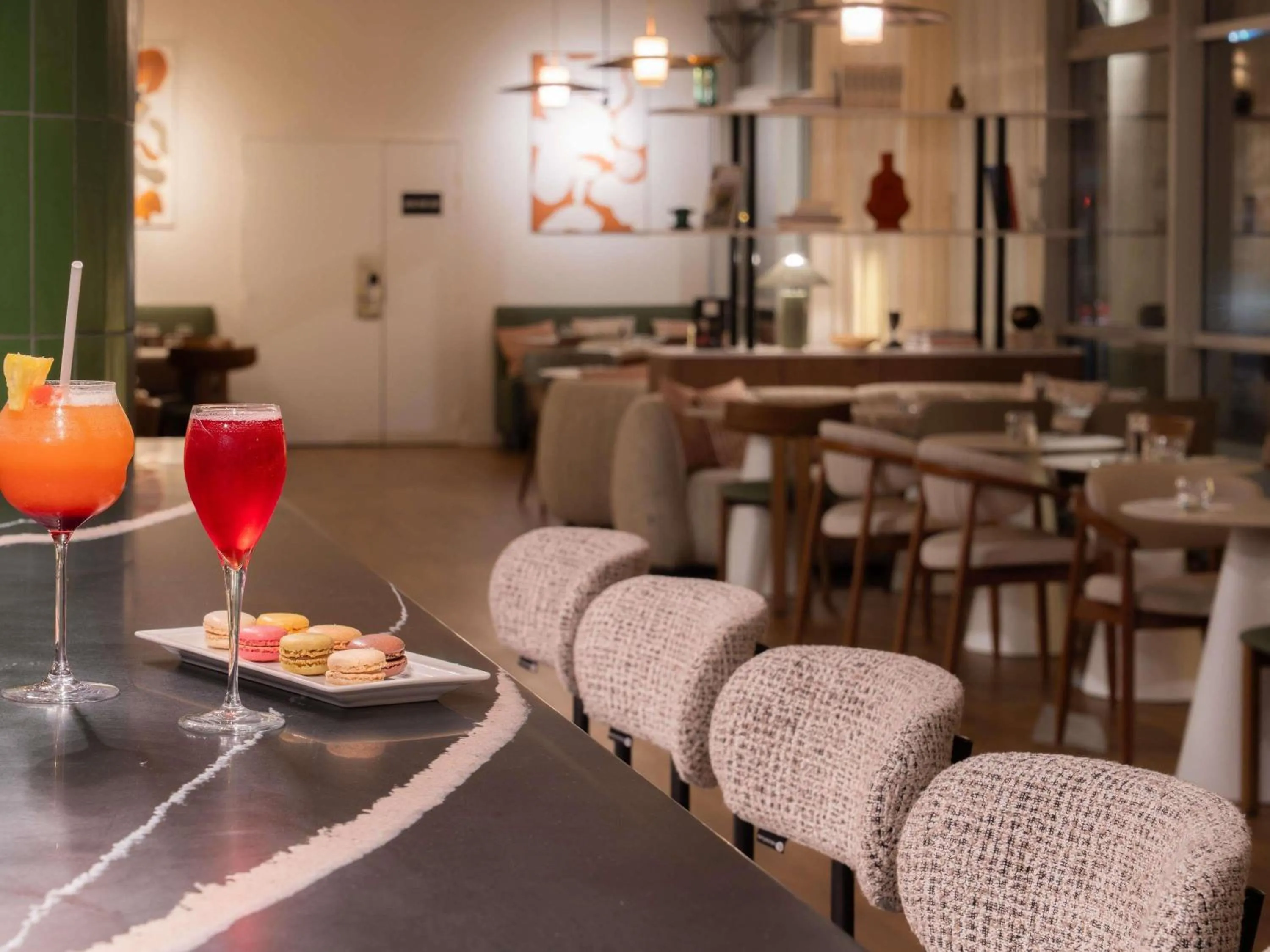 Lounge or bar in Mercure Paris Ivry Quai De Seine
