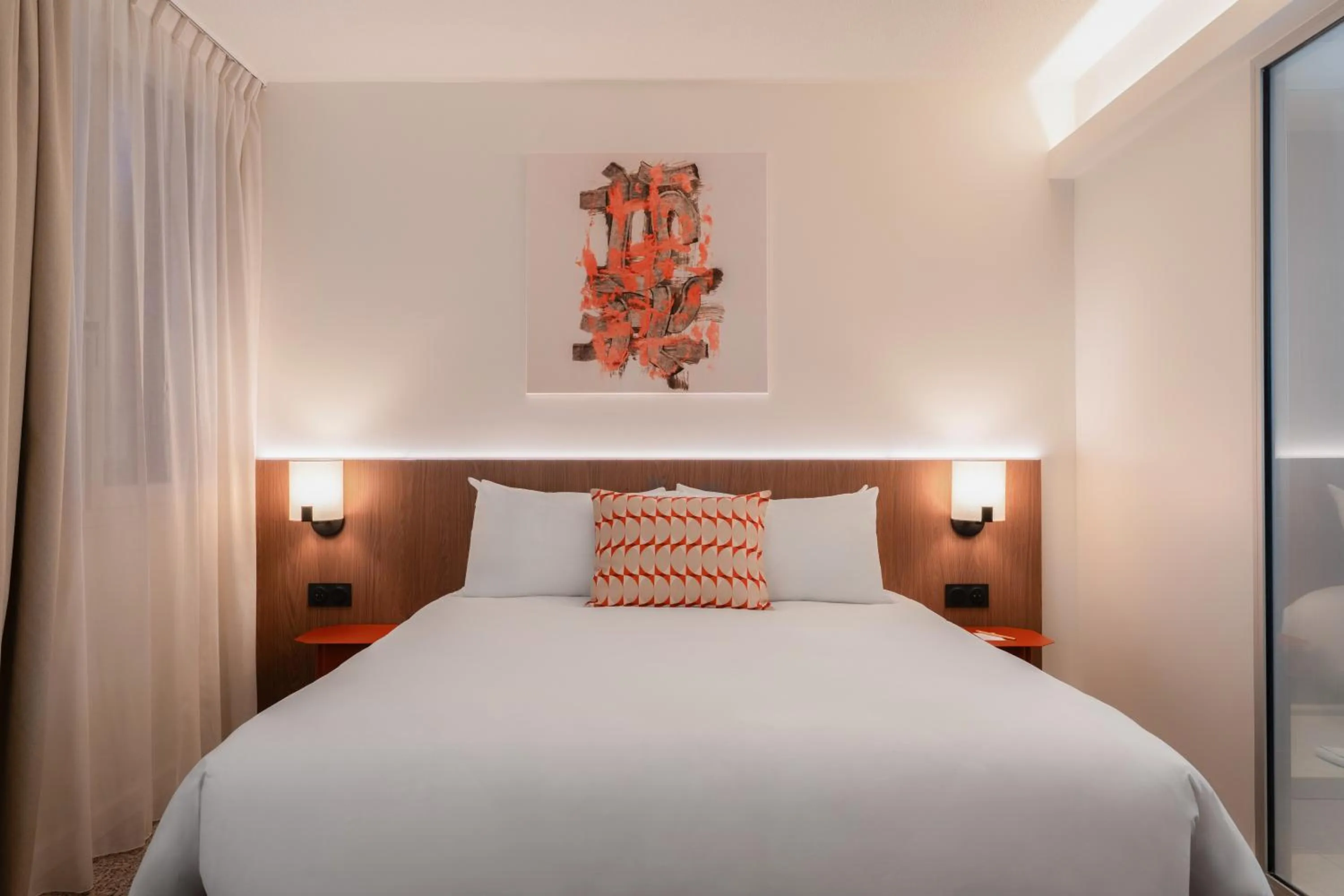 Bed in Mercure Paris Ivry Quai De Seine