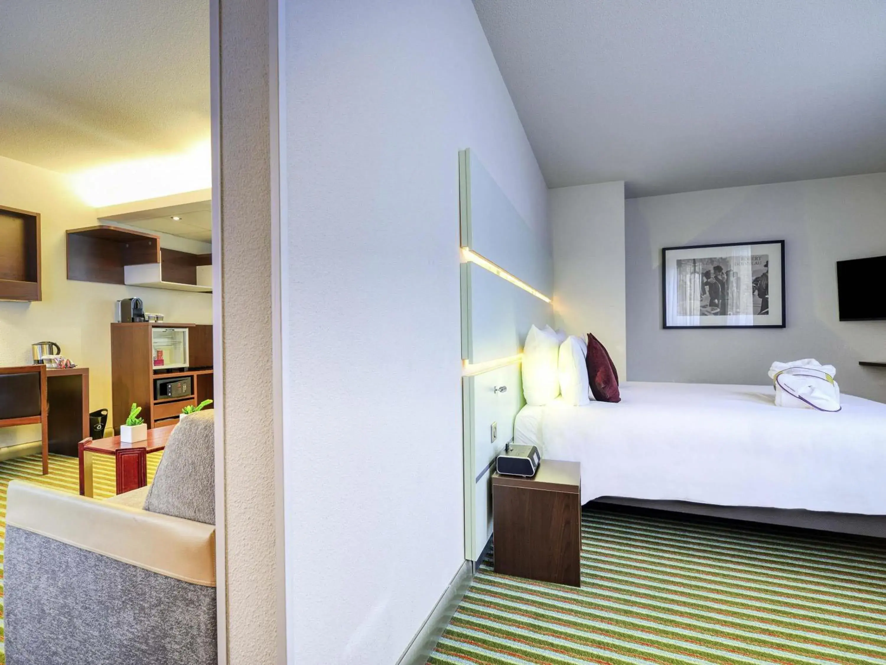 Bedroom, Bed in Mercure Paris Ivry Quai De Seine Bedroom, Bed in Mercure Paris Ivry Quai De Seine