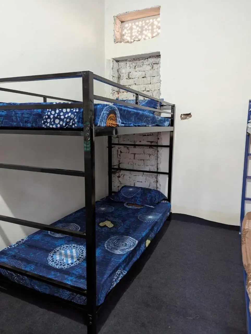 Bed in 4-Bed Mixed Dormitory Room in HOTEL THE PUSHKAR FLOWER Bed in 4-Bed Mixed Dormitory Room in HOTEL THE PUSHKAR FLOWER