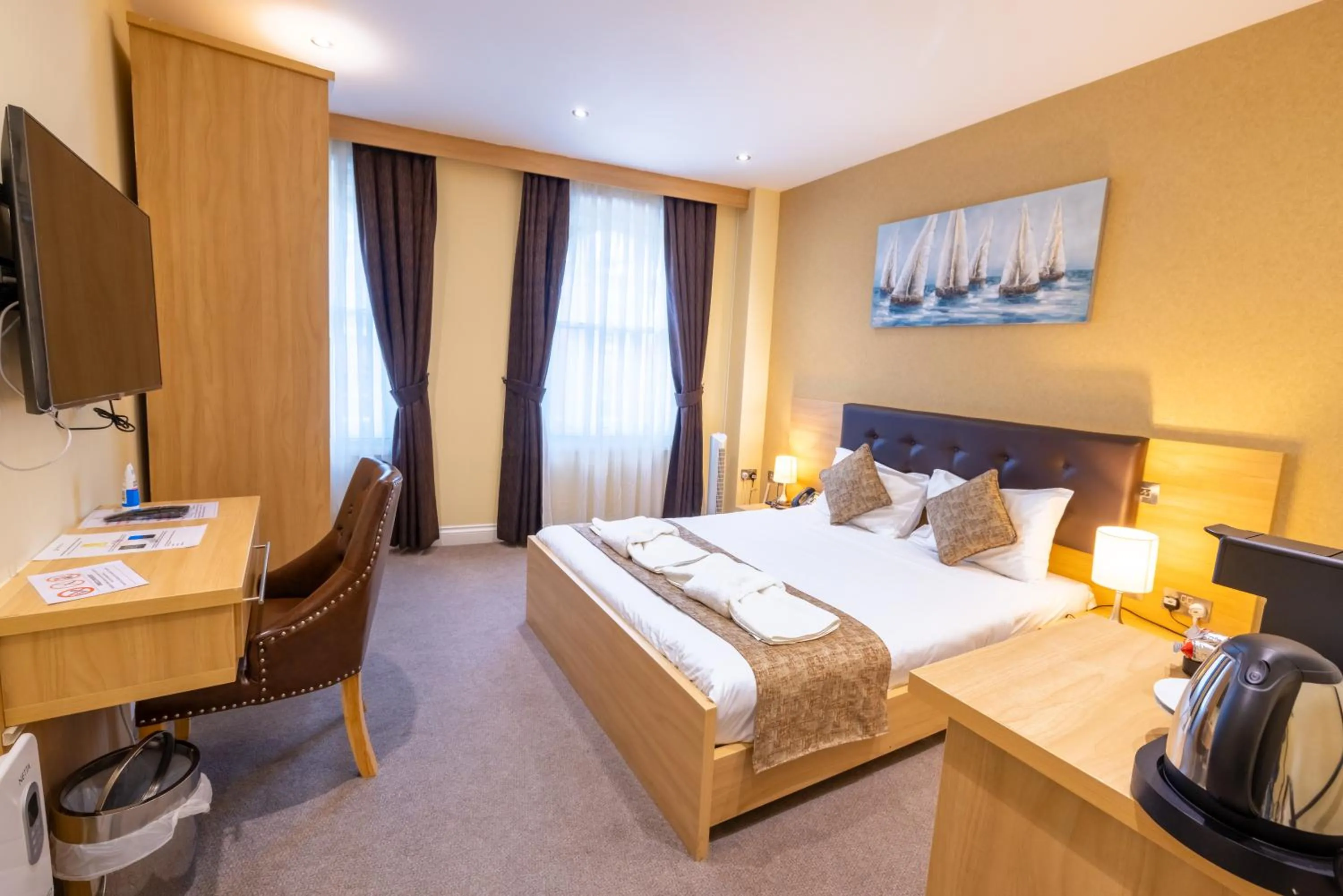 Bedroom, Bed in The Shoreditch Inn