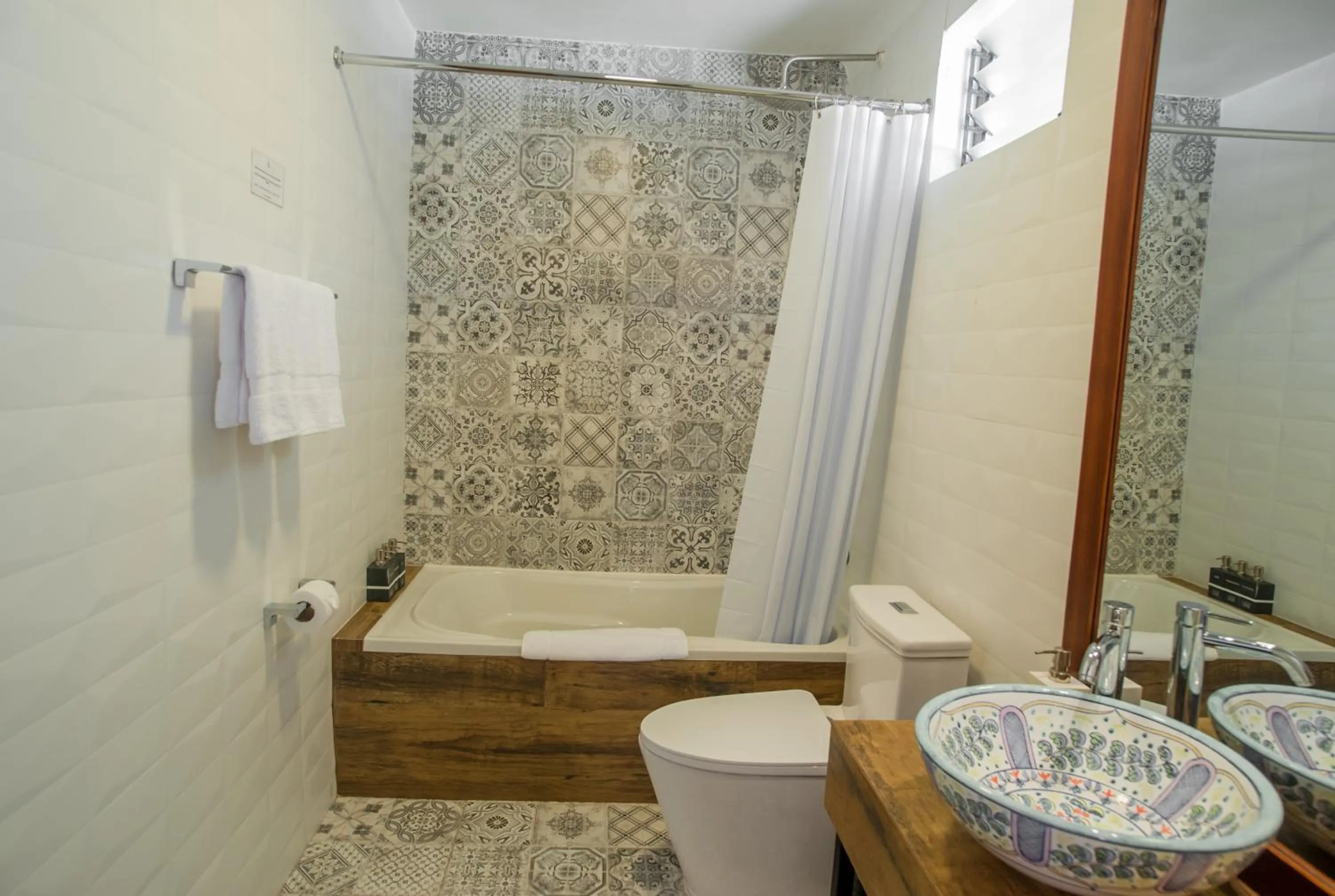 Shower in Casa Biru Hotel Boutique