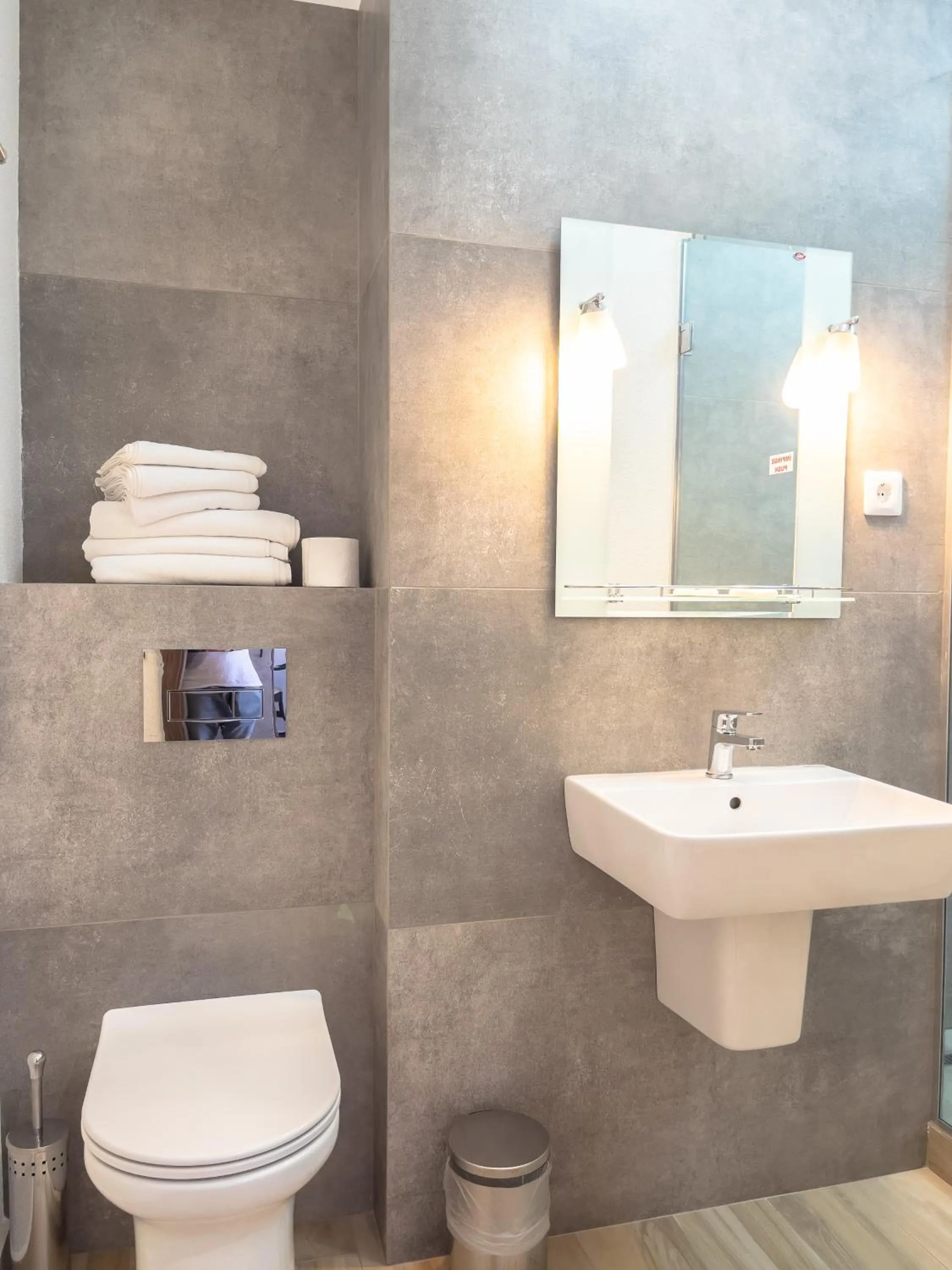 Bathroom in Hotel Eden