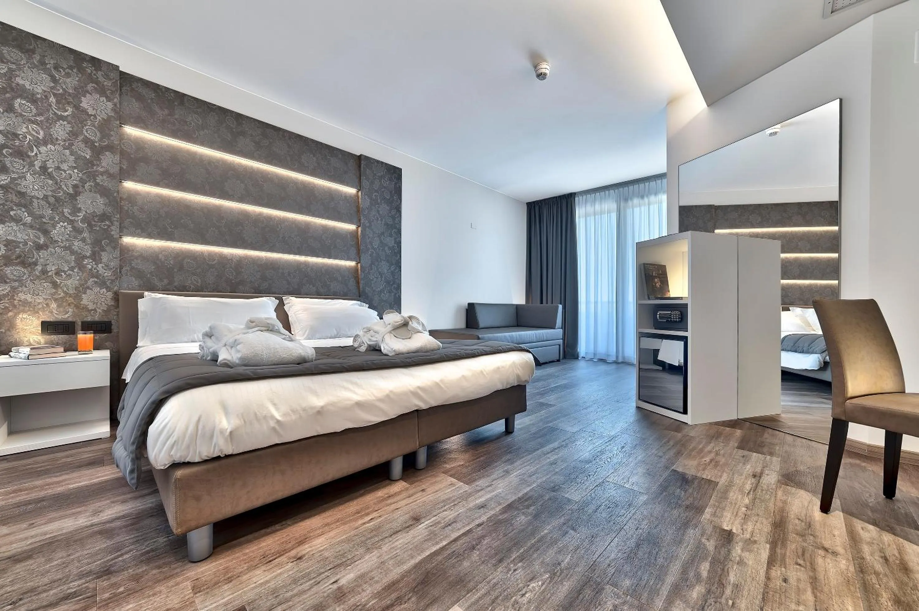 Bedroom, Bed in Hotel Terme Belsoggiorno