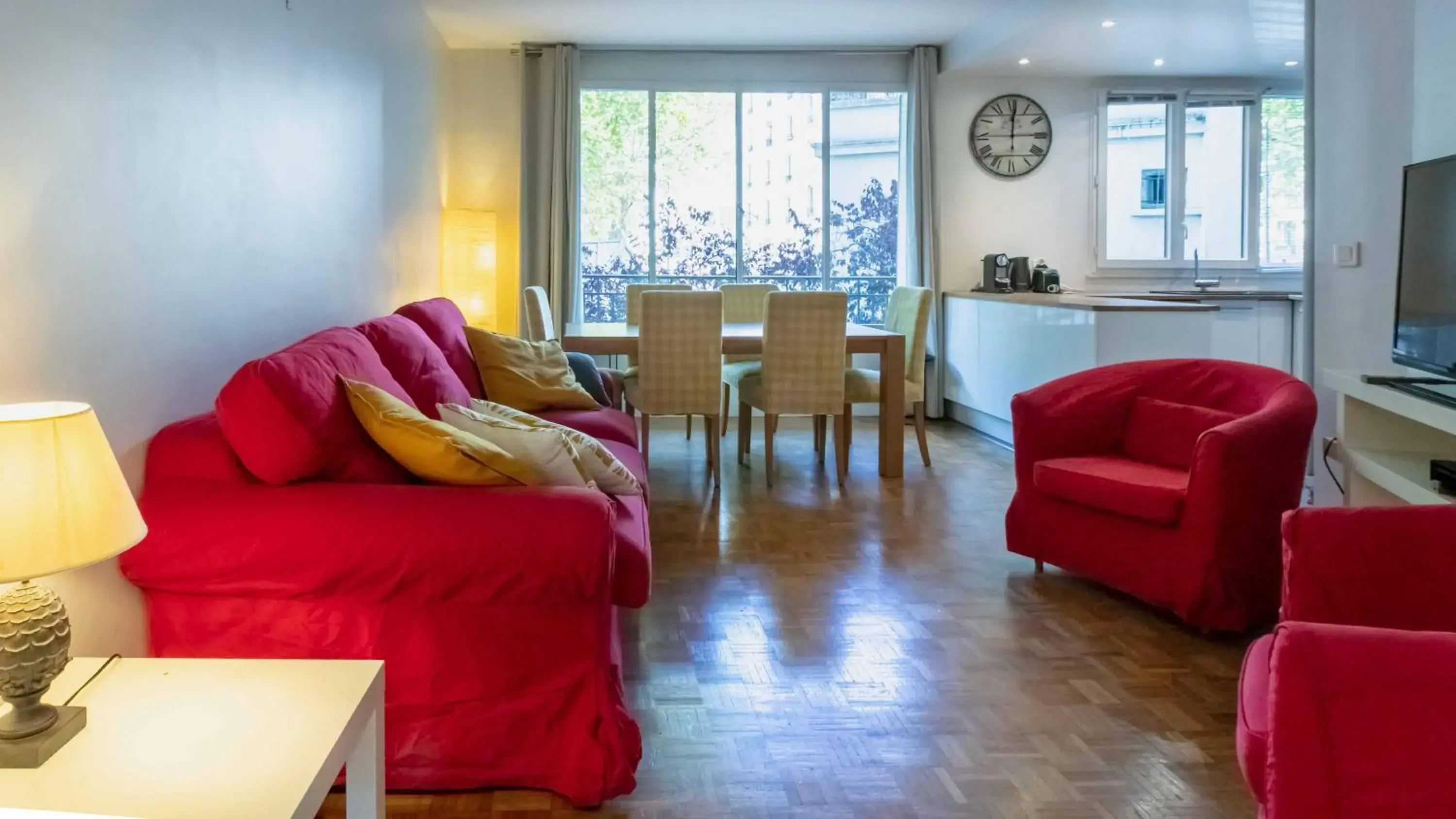 Paris City - Spacious 3 rooms flat for families - 3 minutes from metro station Paris City - Spacious 3 rooms flat for families - 3 minutes from metro station