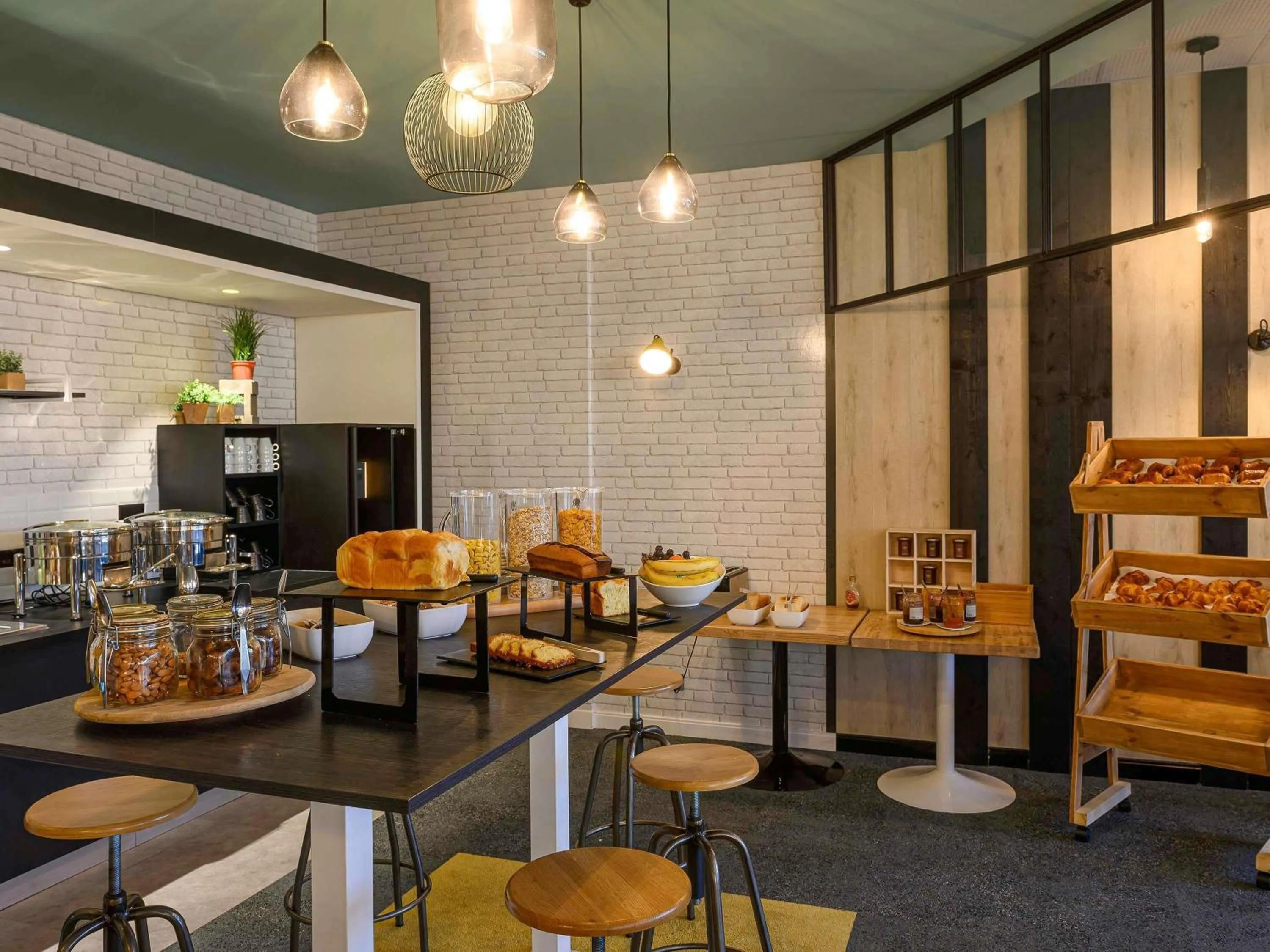 Breakfast in Novotel Le Mans