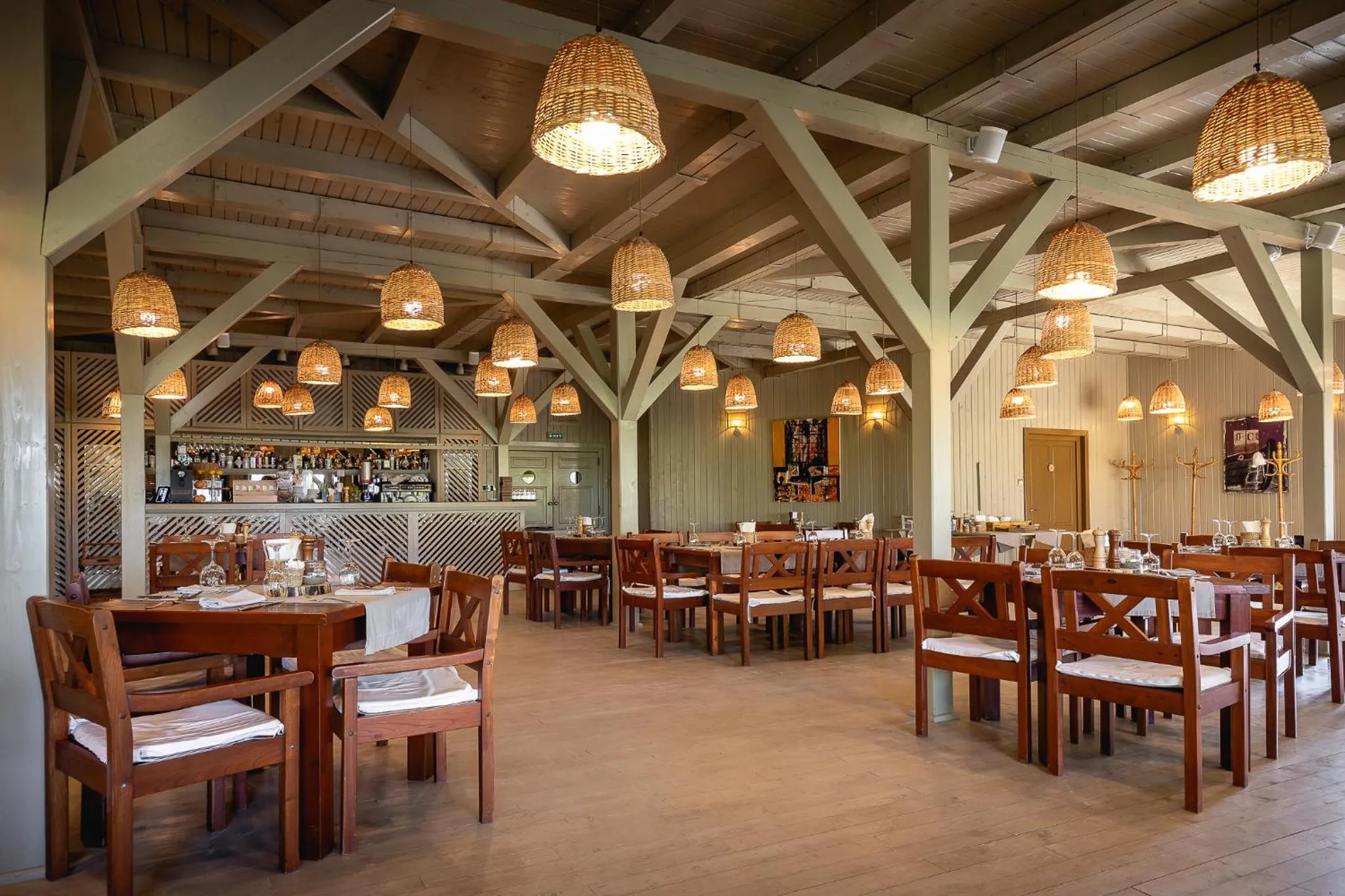 Restaurant/places to eat in Green Village Resort