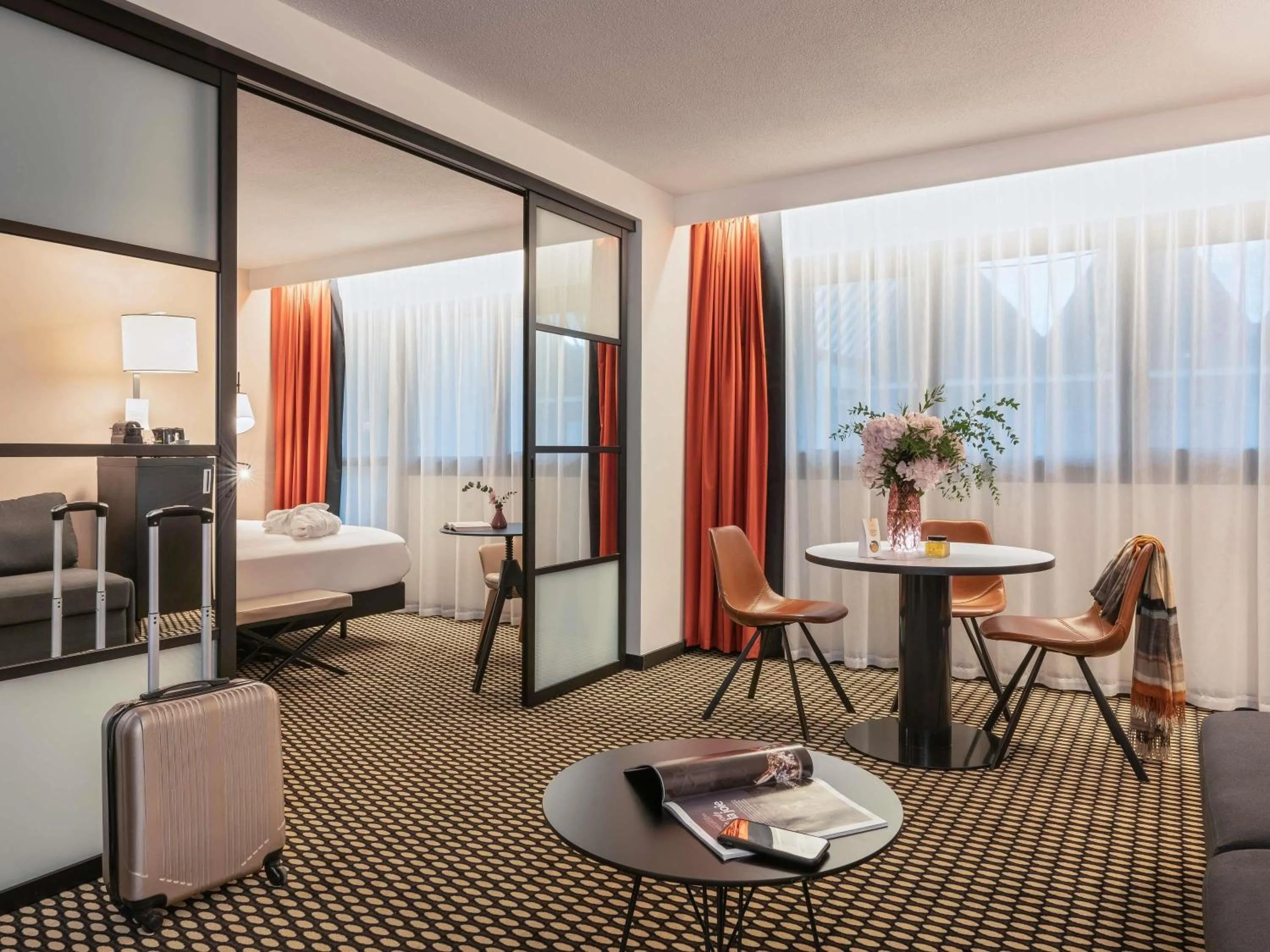 Bedroom, Bed in Mercure Paris Porte De Versailles Expo