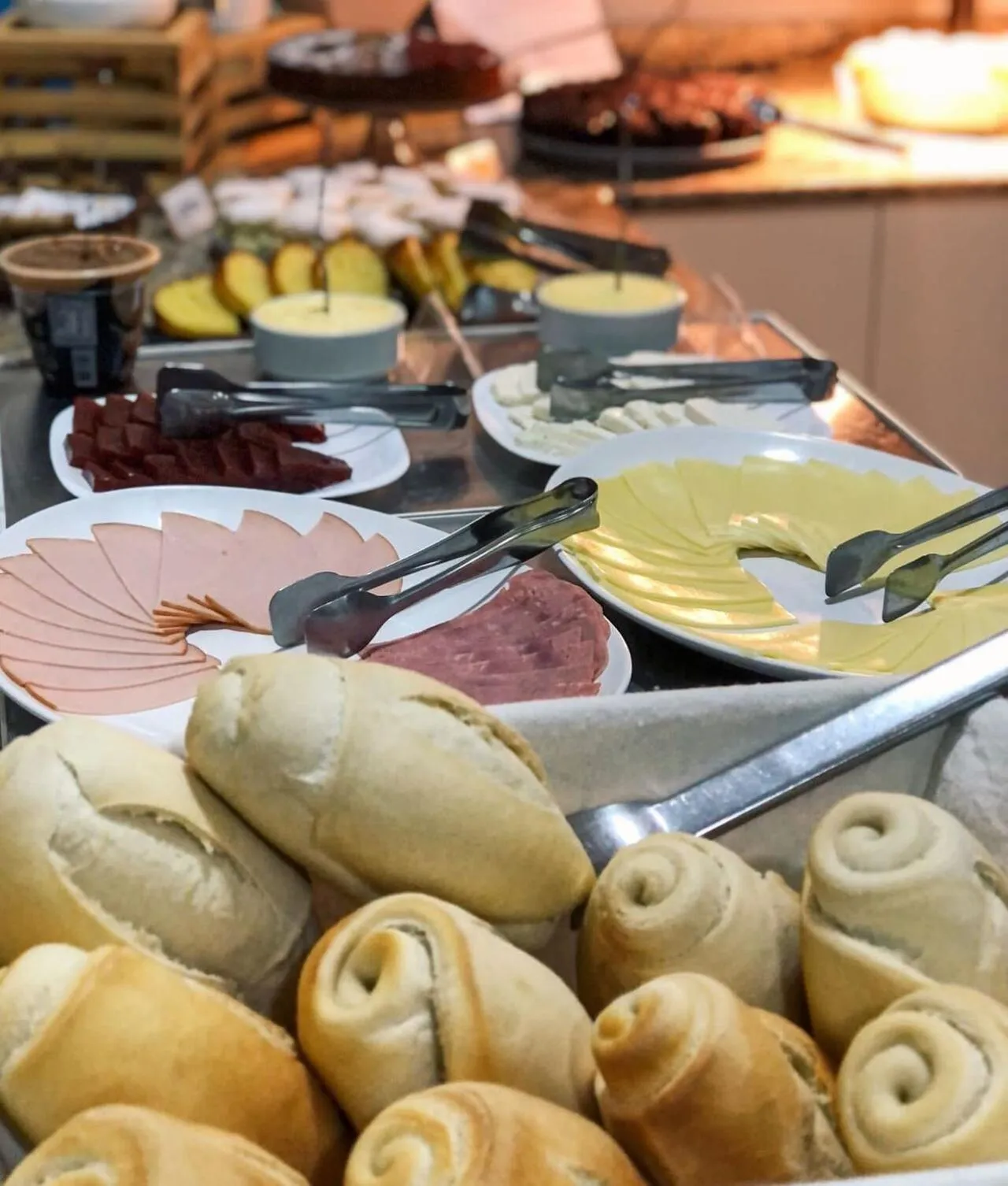 Food in Andardac Hotel