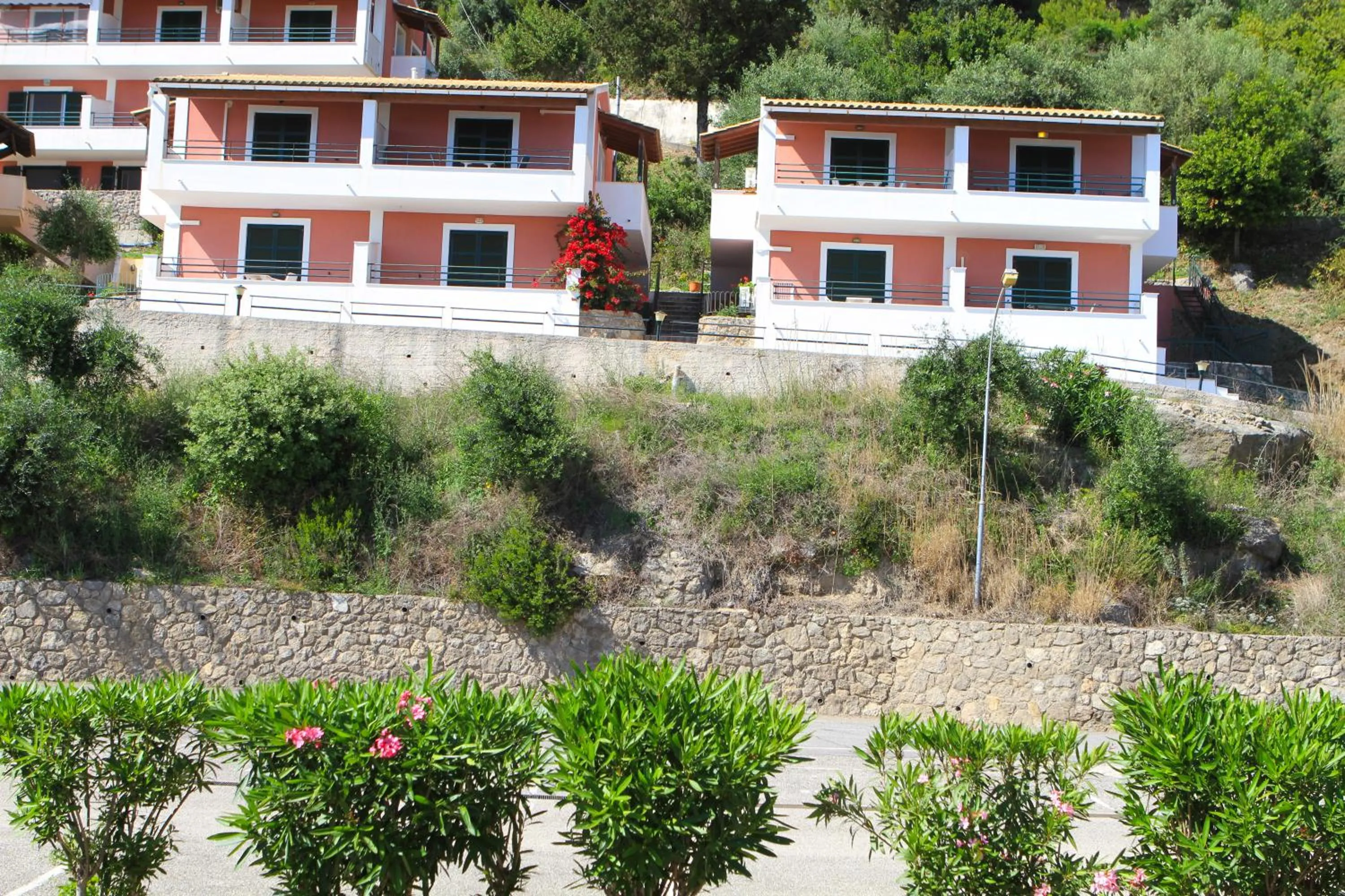 Property building in Glyfada Gorgona Apartments