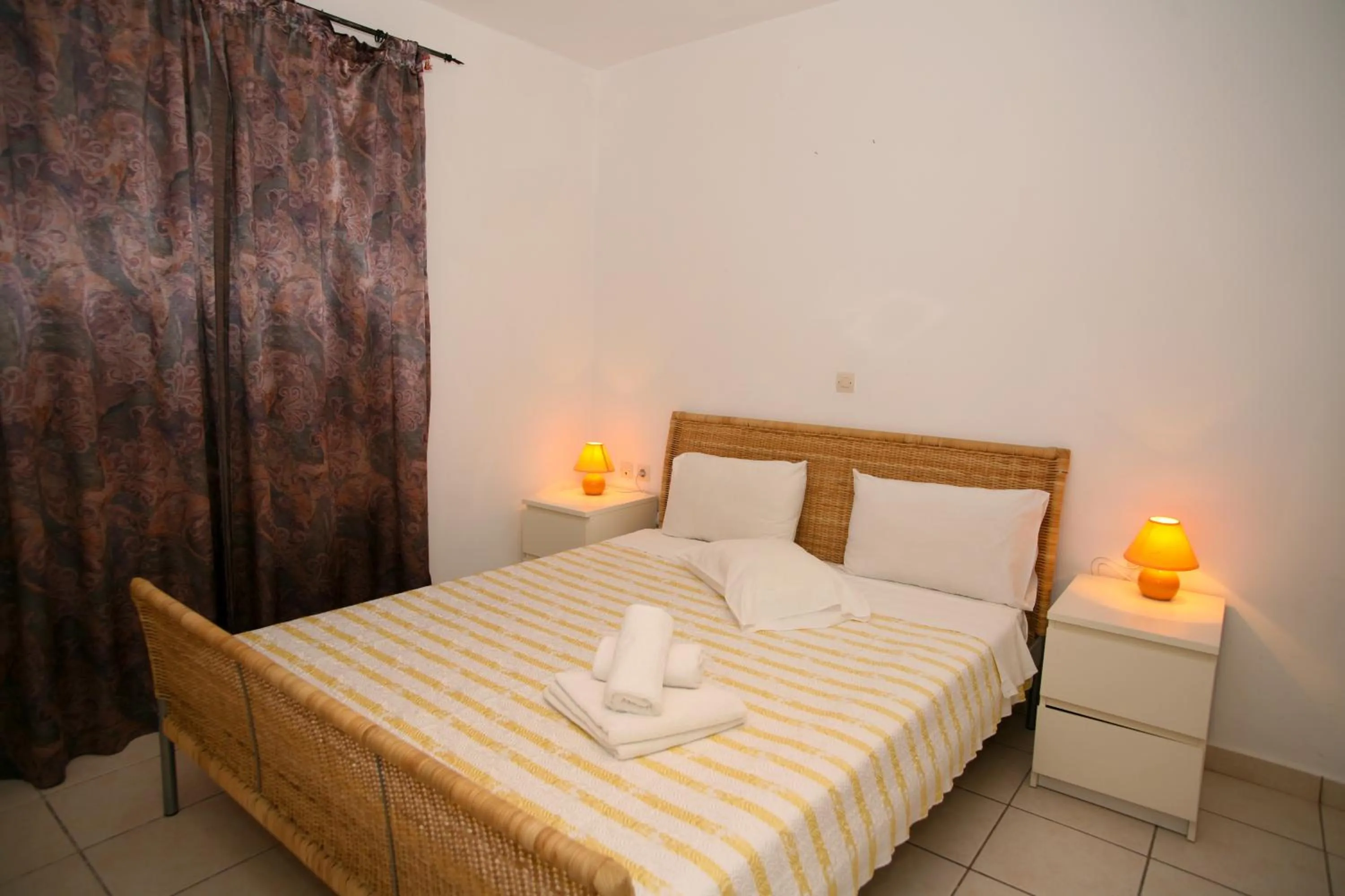Photo of the whole room, Bed in Glyfada Gorgona Apartments