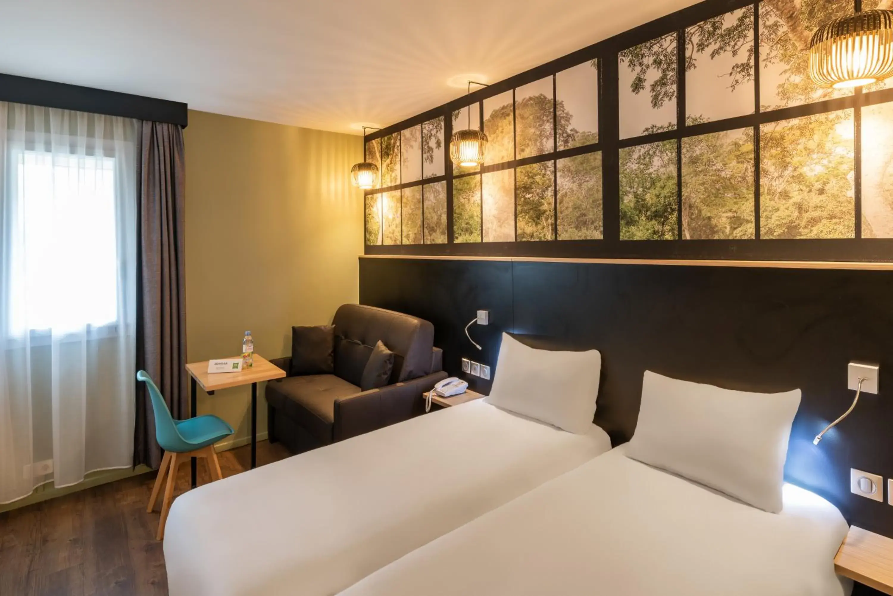 Property building, Bed in ibis Styles Parc des Expositions de Villepinte Property building, Bed in ibis Styles Parc des Expositions de Villepinte
