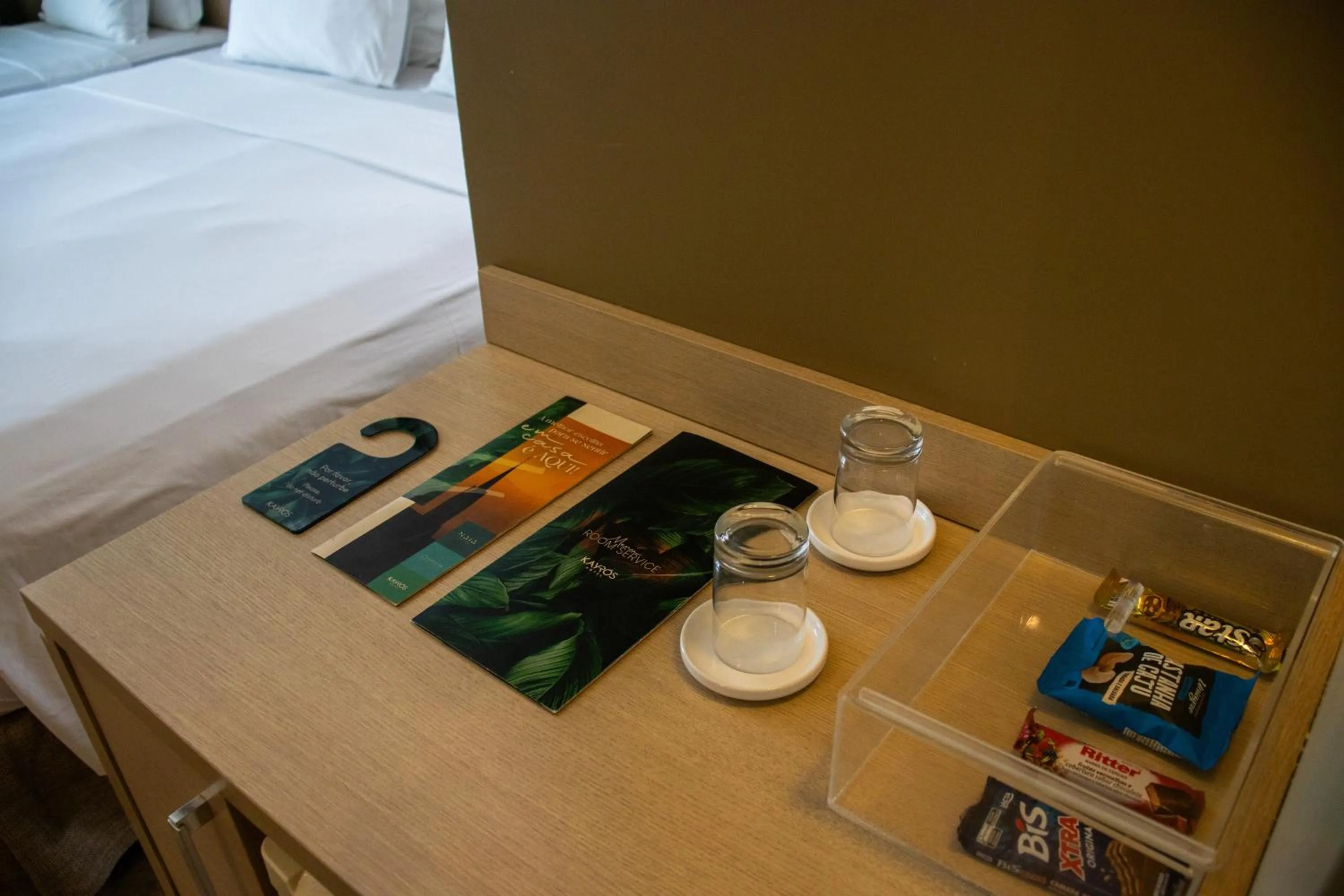 Photo of the whole room, Bed in Kayrós Business Hotel