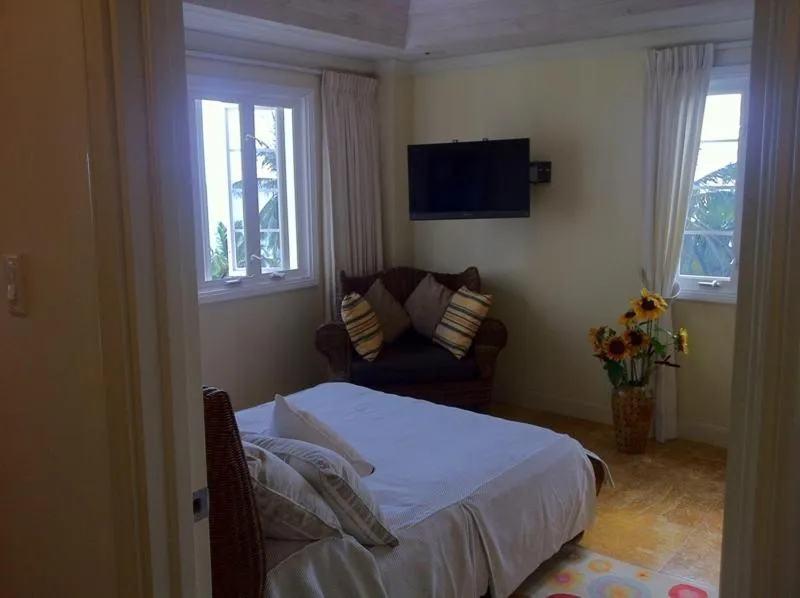 Bedroom, Bed in White Sands Beach Condos