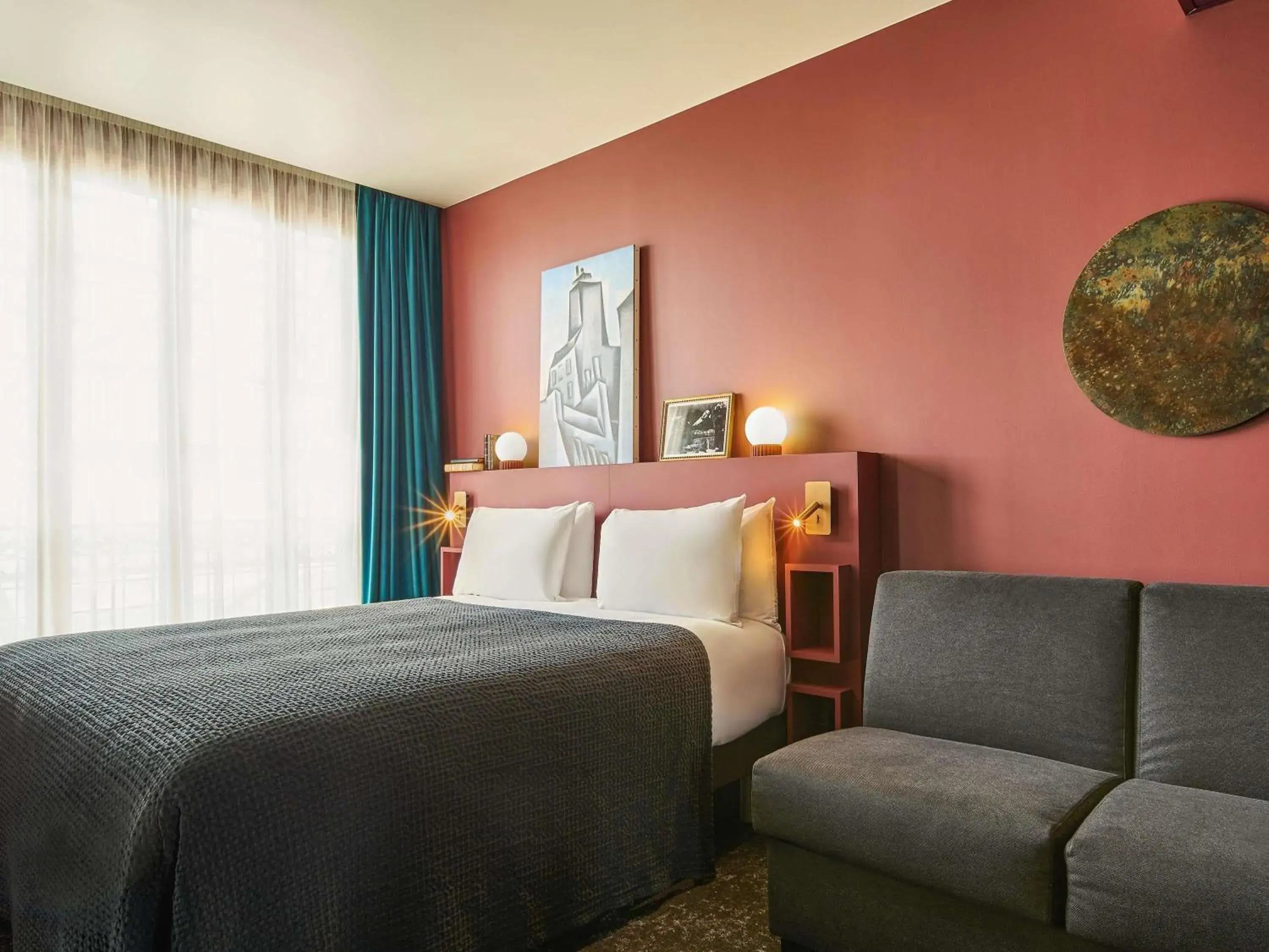 Bedroom, Bed in Mercure Paris Tour Eiffel Pont Mirabeau Bedroom, Bed in Mercure Paris Tour Eiffel Pont Mirabeau