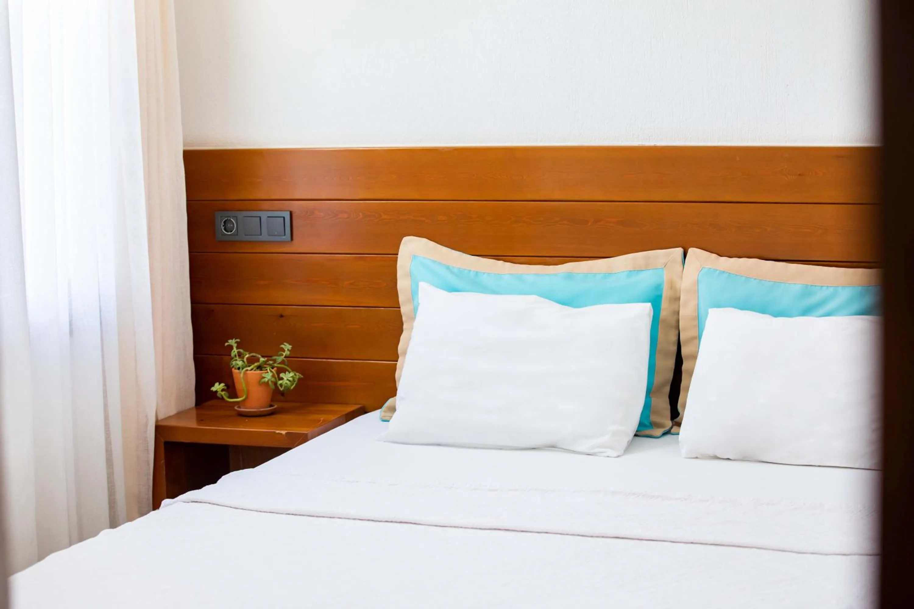 Decorative detail, Bed in Mare Nostrum