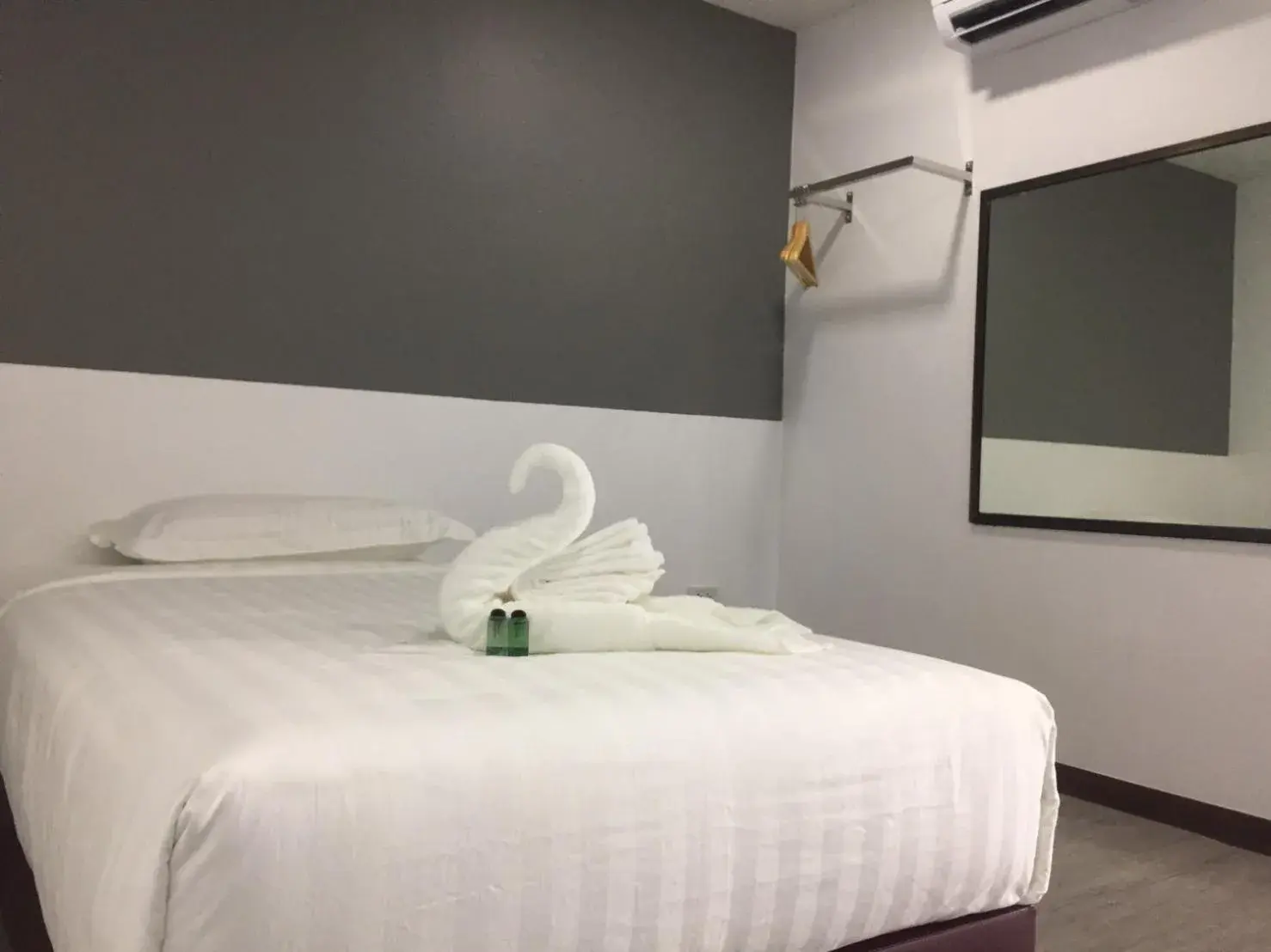 Small Single Room - single occupancy in NK Residence Sakon Nakhon Small Single Room - single occupancy in NK Residence Sakon Nakhon