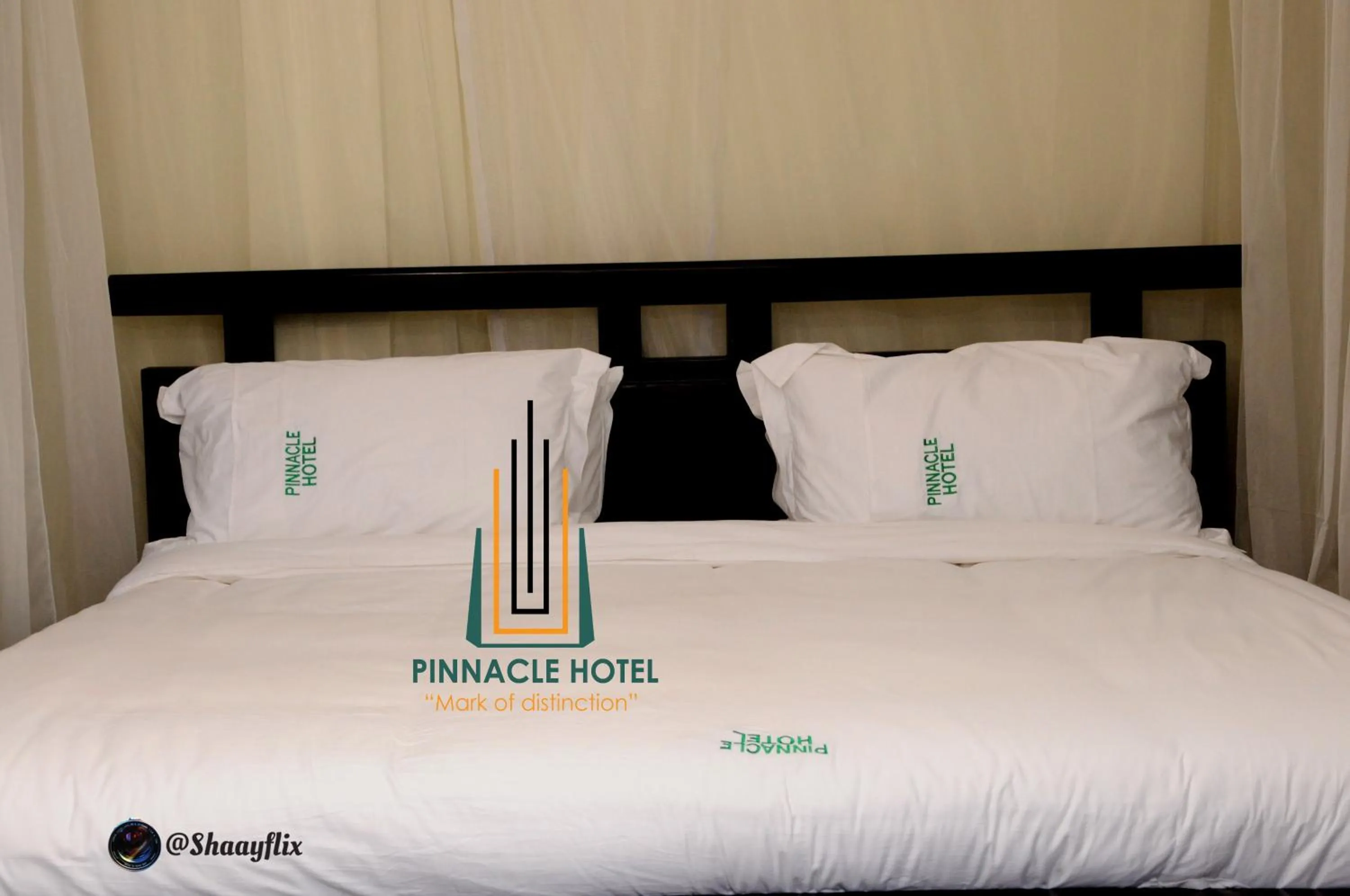 Bed in Pinnacle Hotel Mbarara