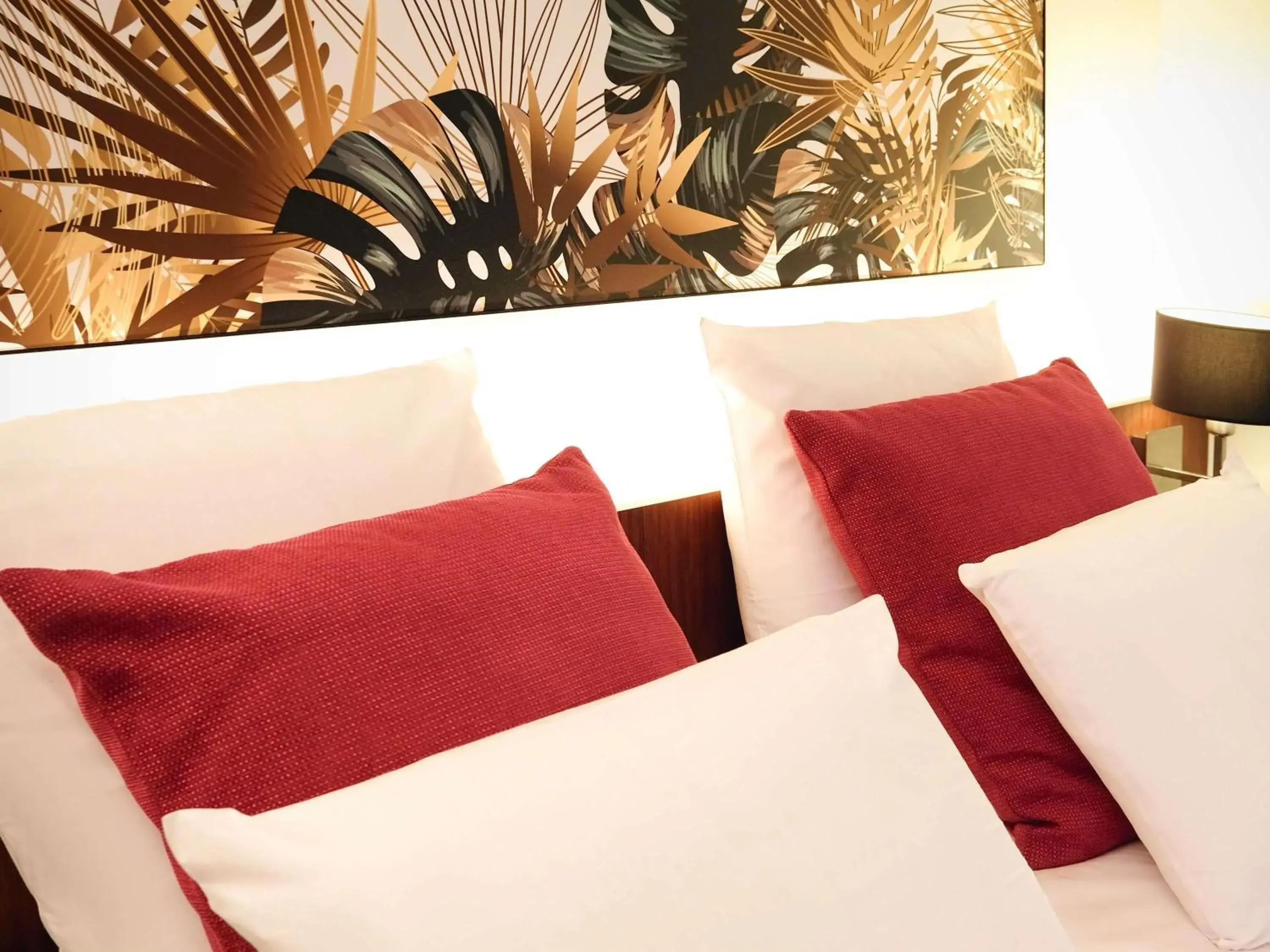 Standard Twin Room in Mercure Perpignan Centre Standard Twin Room in Mercure Perpignan Centre