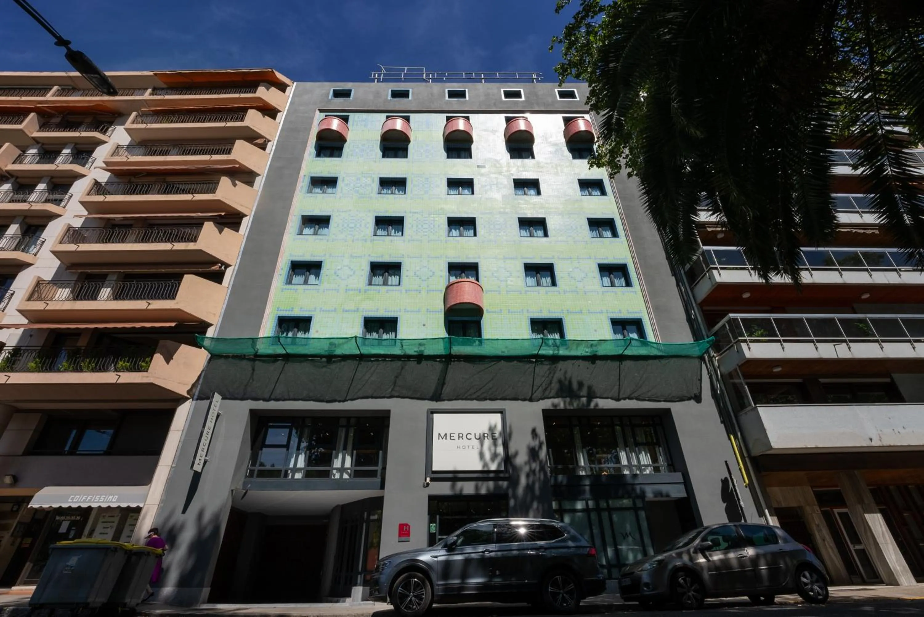 Facade/entrance in Mercure Perpignan Centre