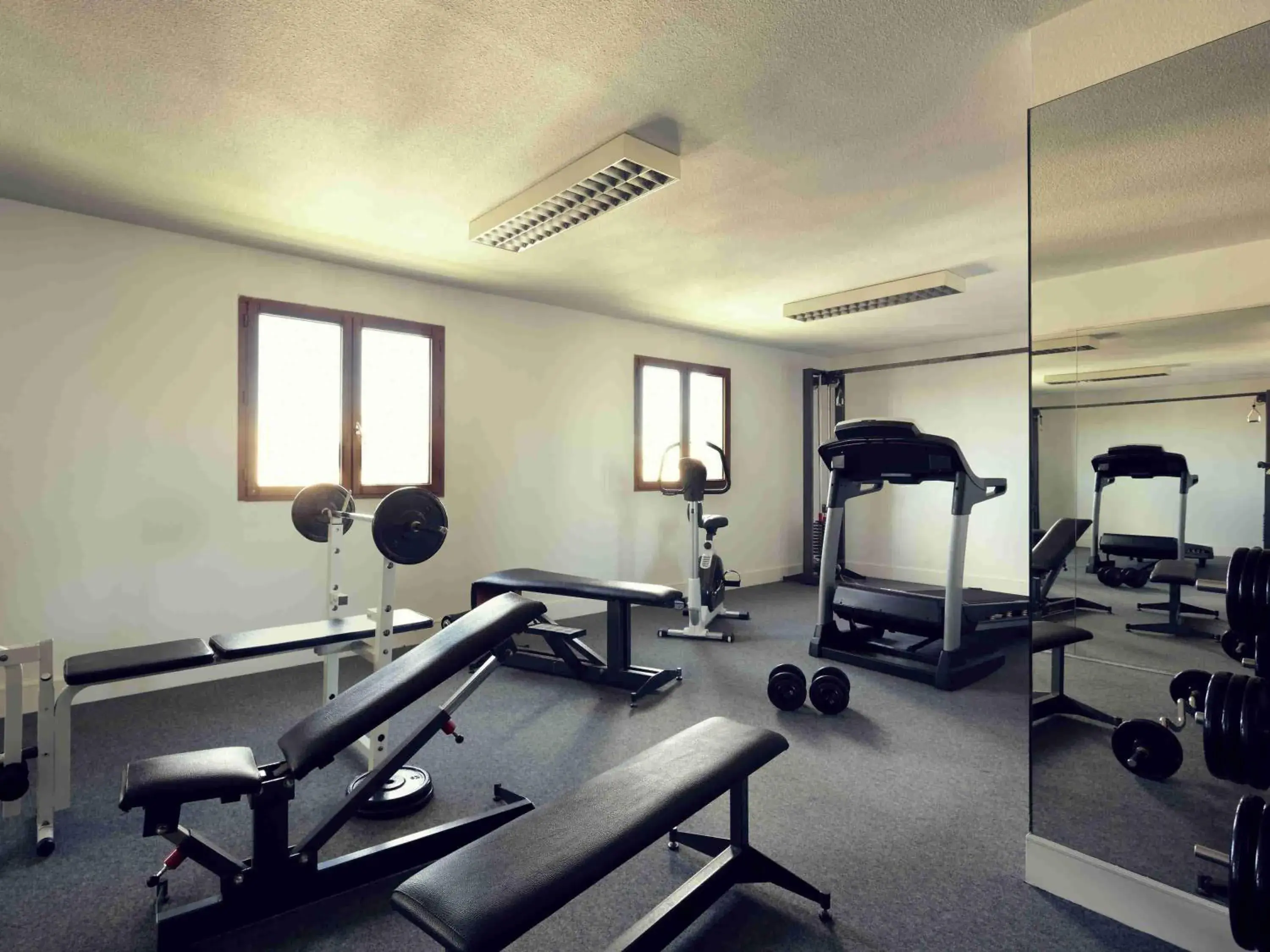 Fitness centre/facilities in Mercure Perpignan Centre Fitness centre/facilities in Mercure Perpignan Centre