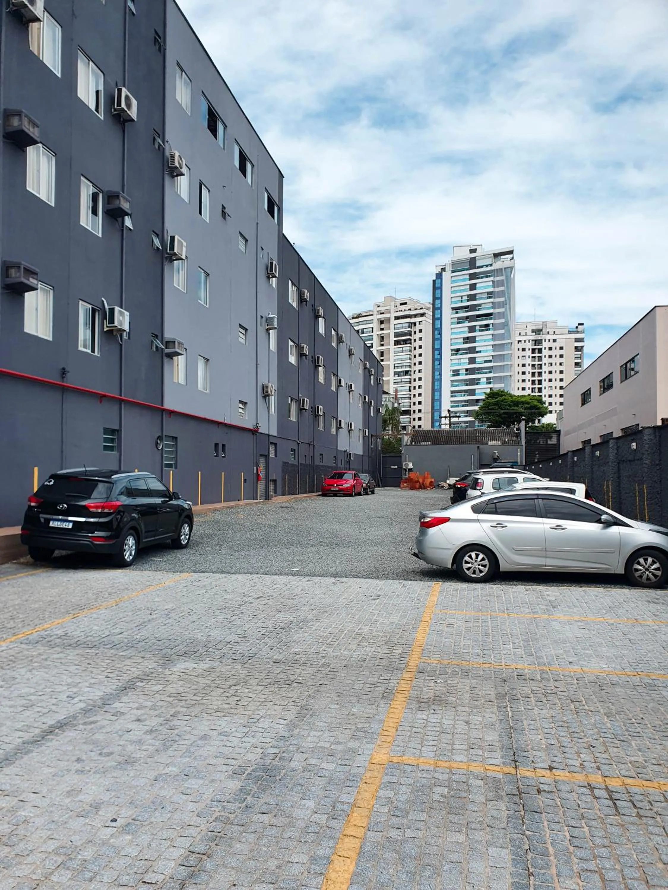 Property building in Avenida Palace Hotel