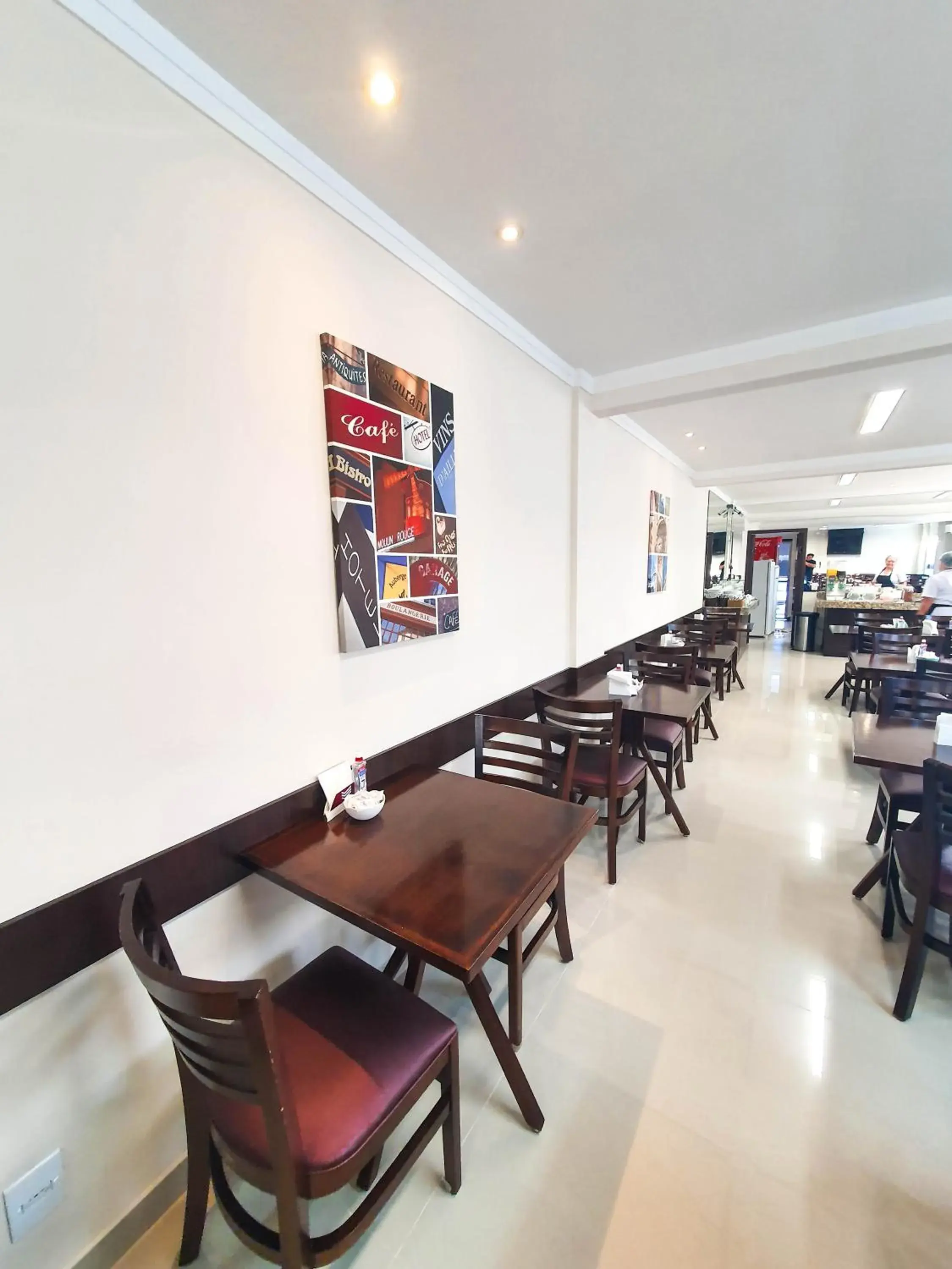 Restaurant/places to eat in Avenida Palace Hotel Restaurant/places to eat in Avenida Palace Hotel