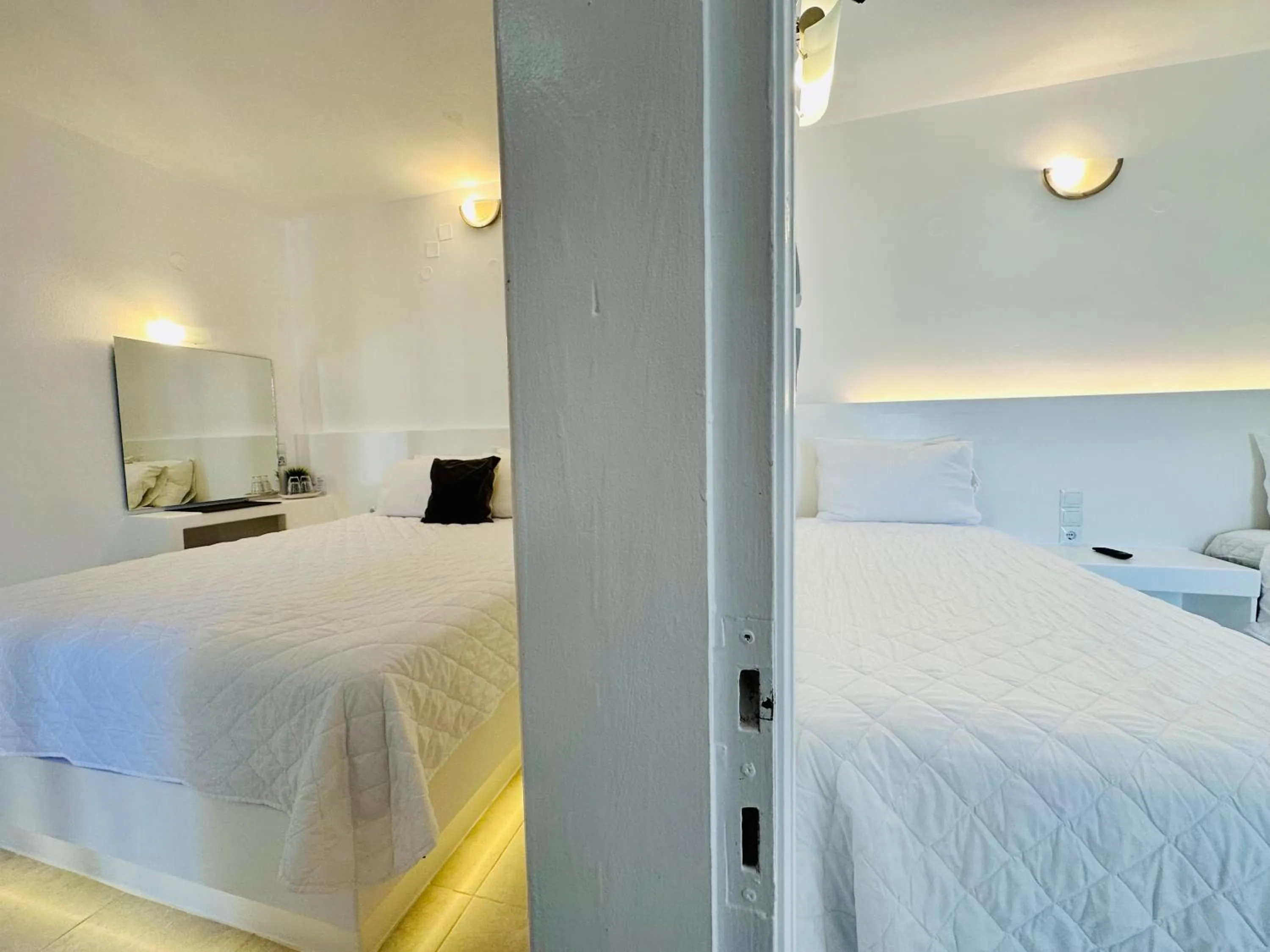 Bedroom, Bed in Paradiso Boutique