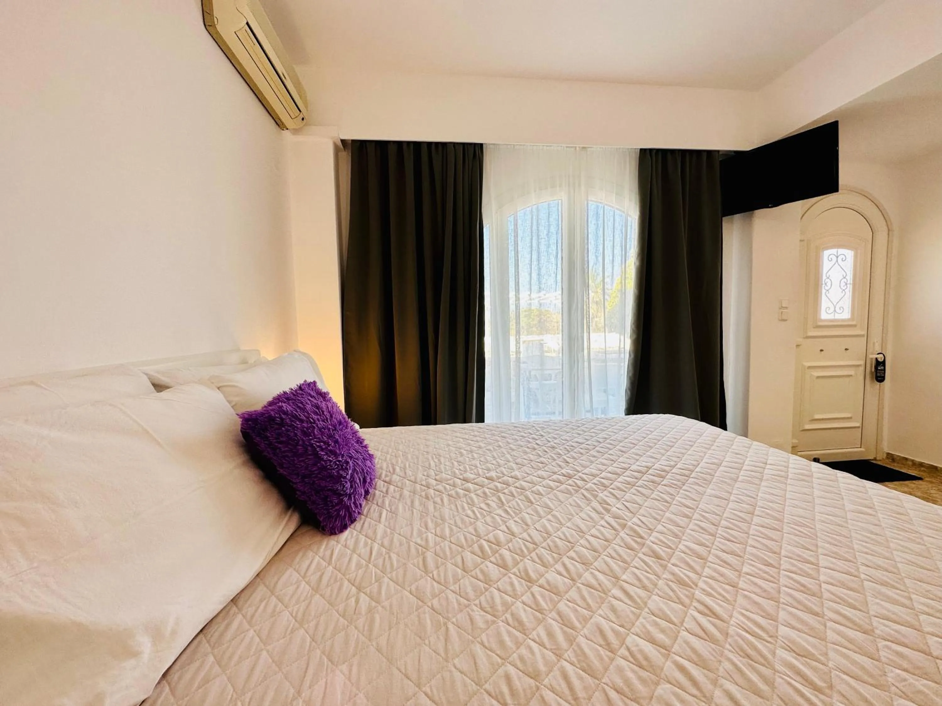 Bed in Paradiso Boutique