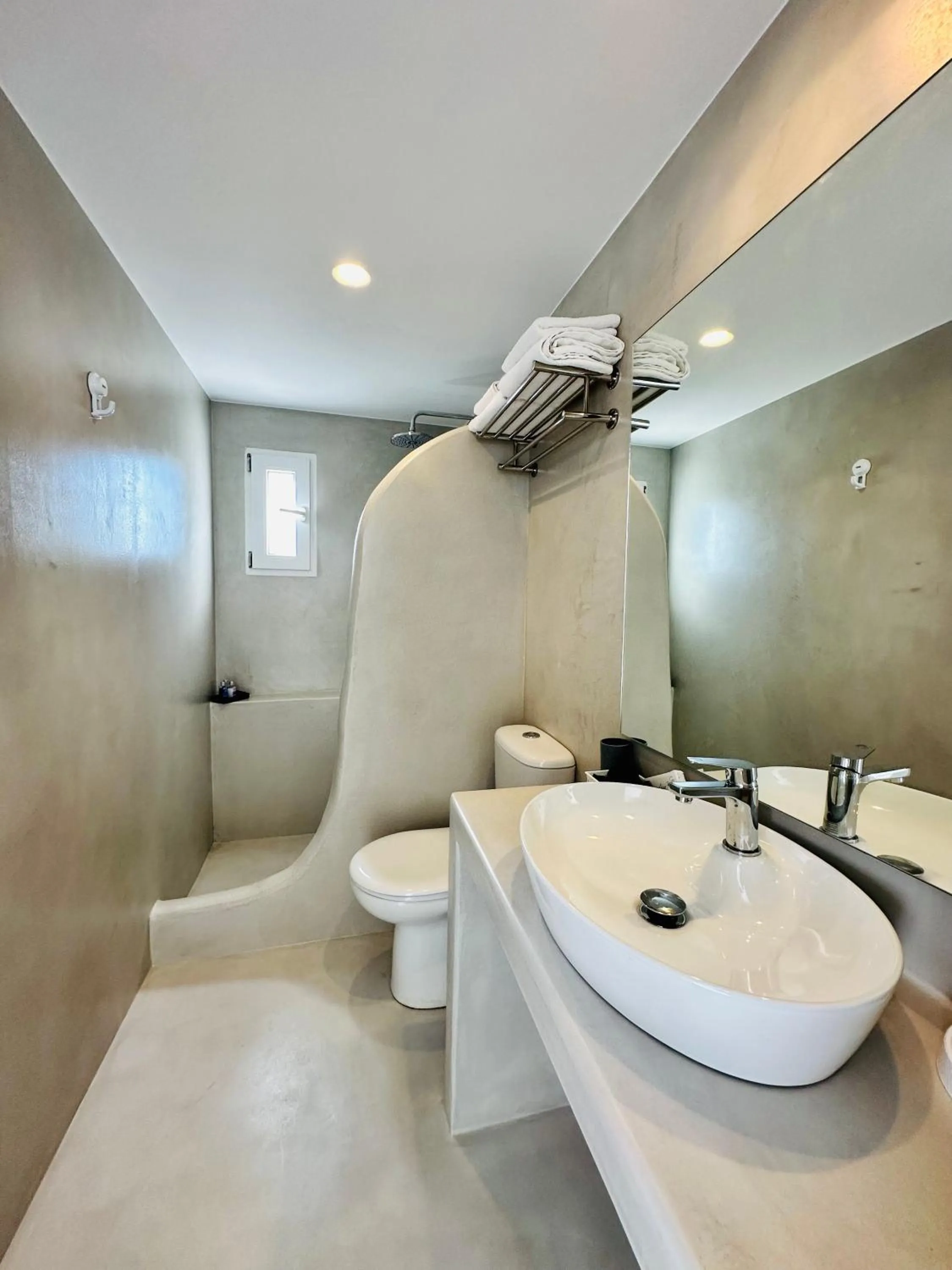 Bathroom in Paradiso Boutique