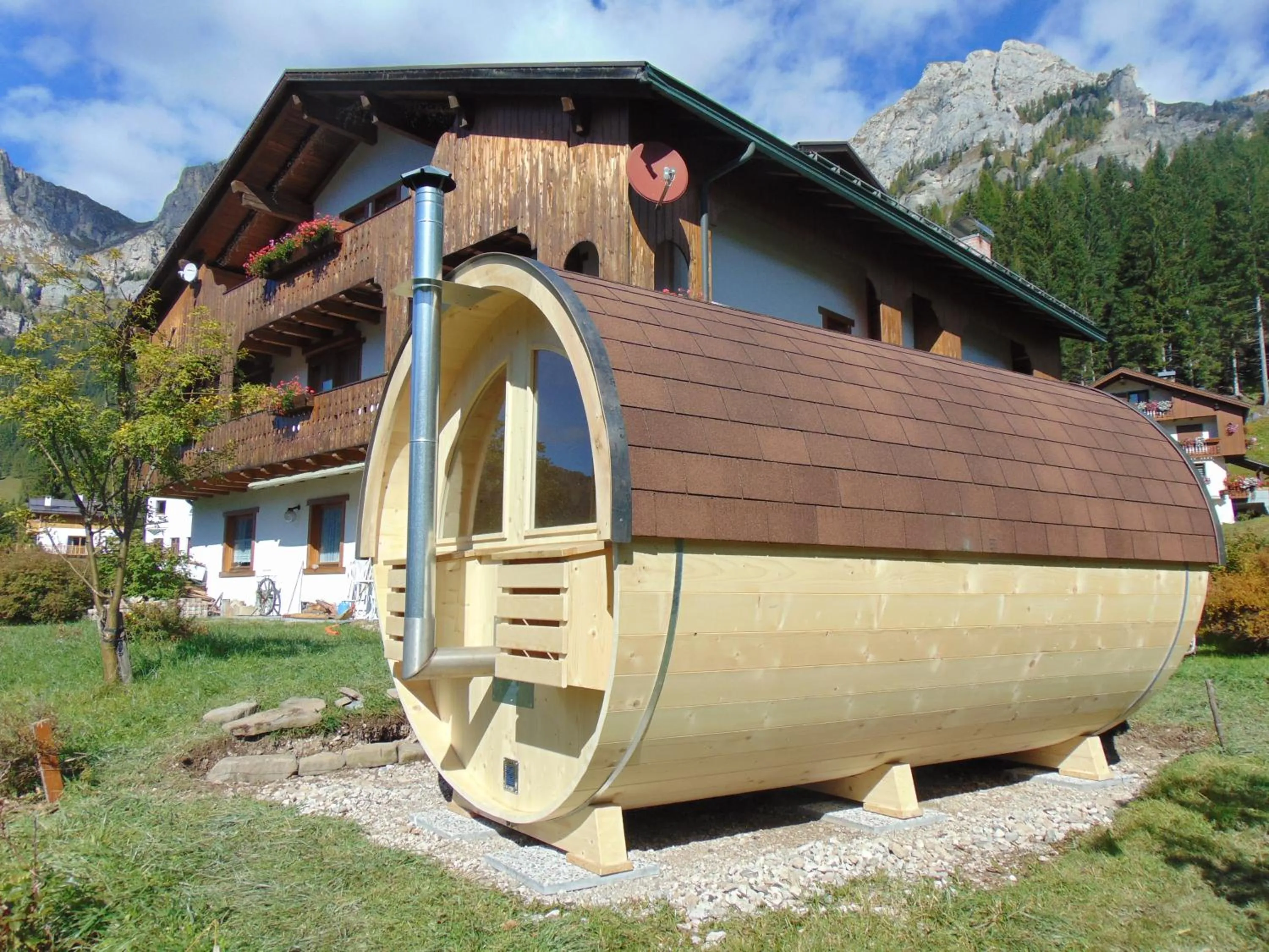 Summer in Hotel Garni la Stua