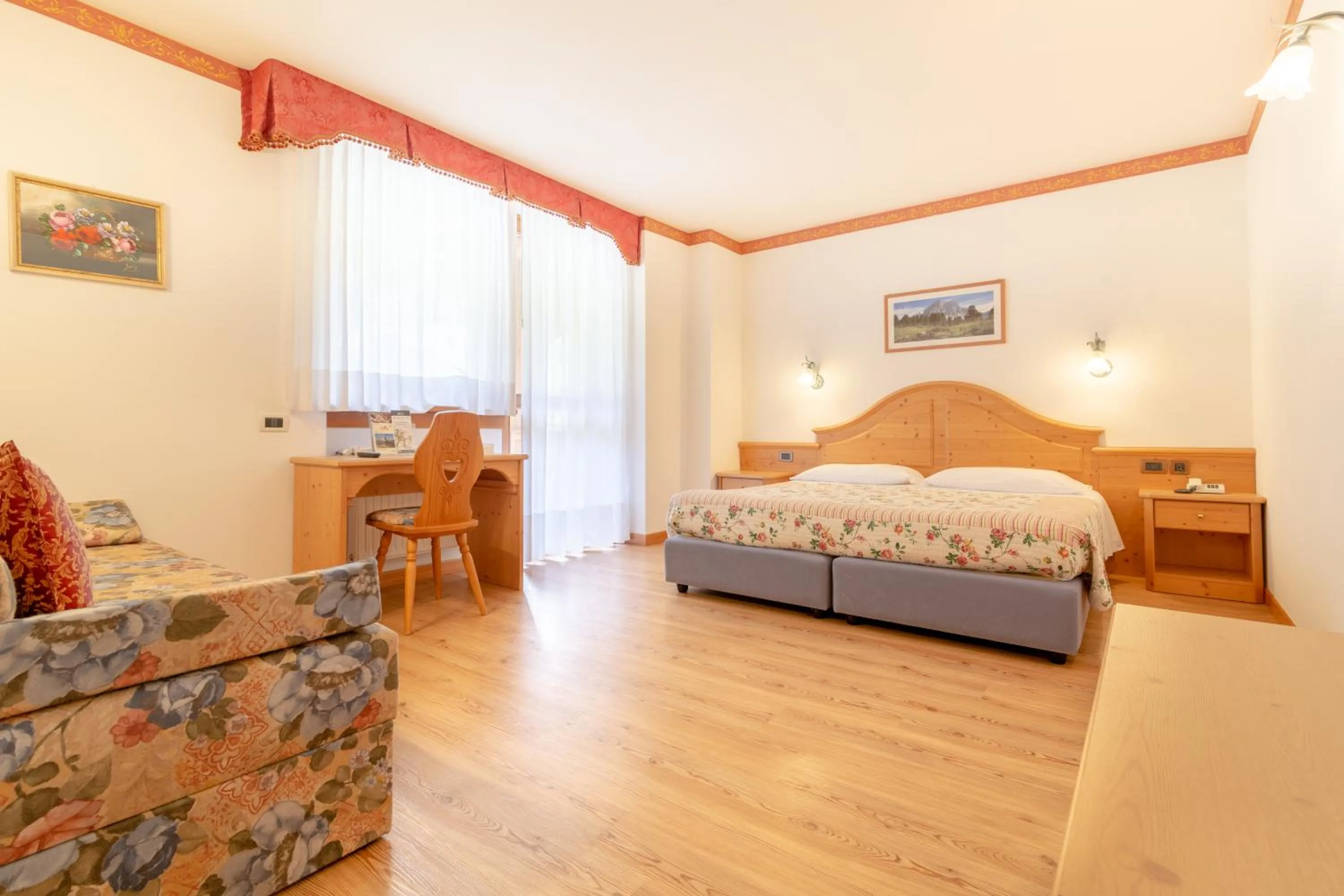 Bed in Hotel Garni la Stua