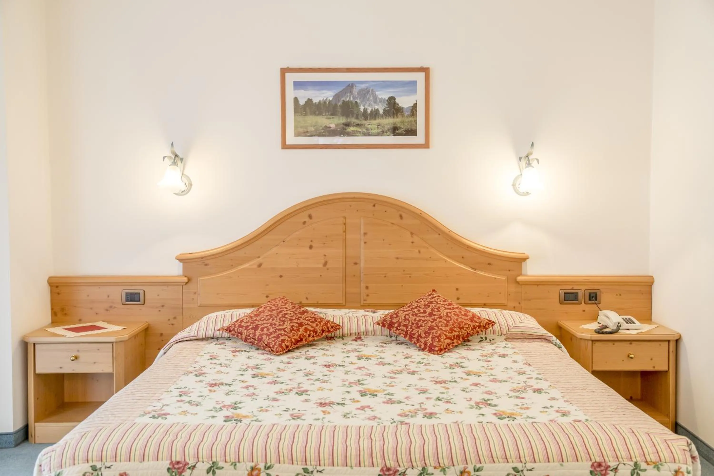 Bedroom, Bed in Hotel Garni la Stua