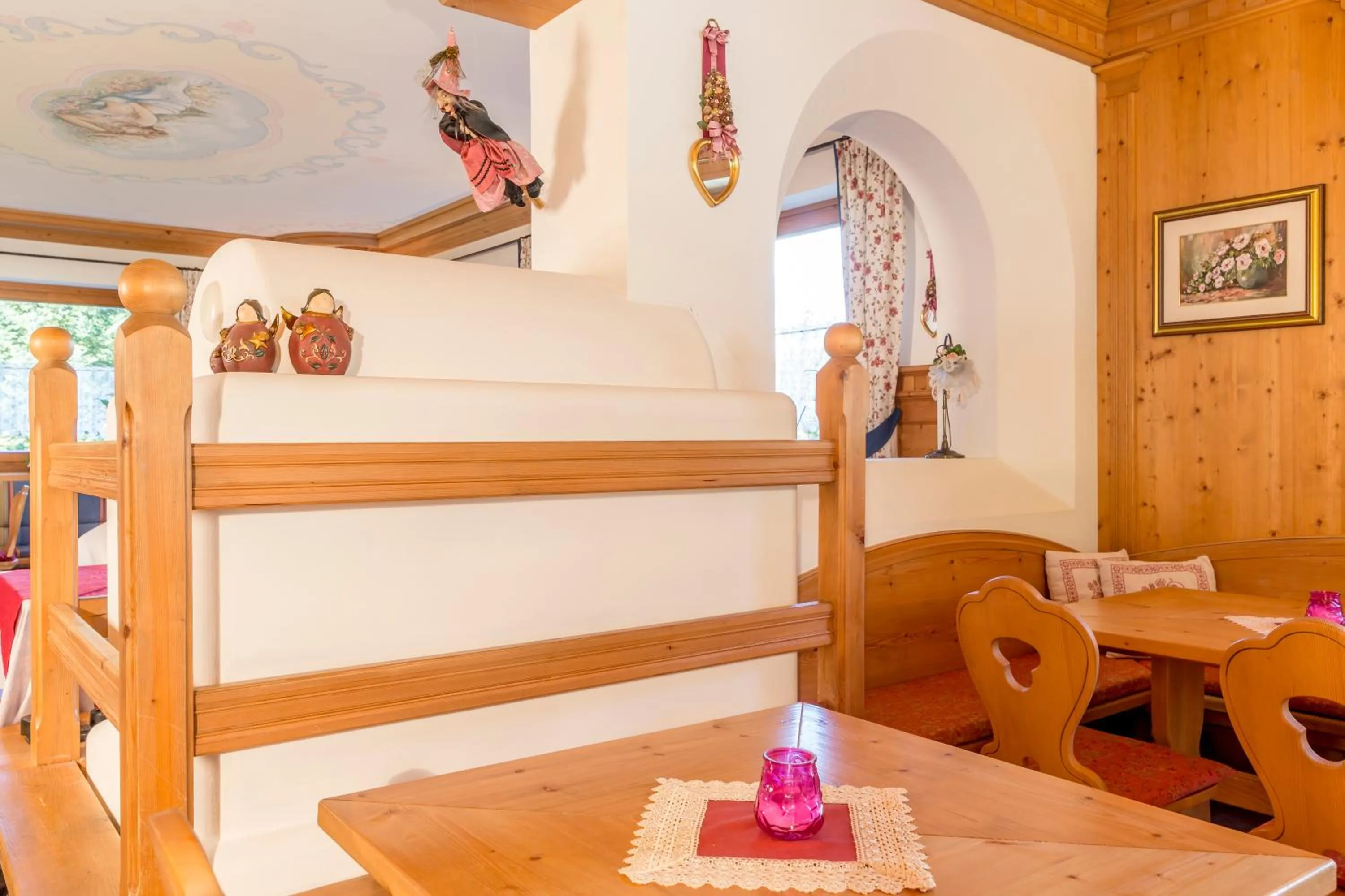 Lounge or bar in Hotel Garni la Stua