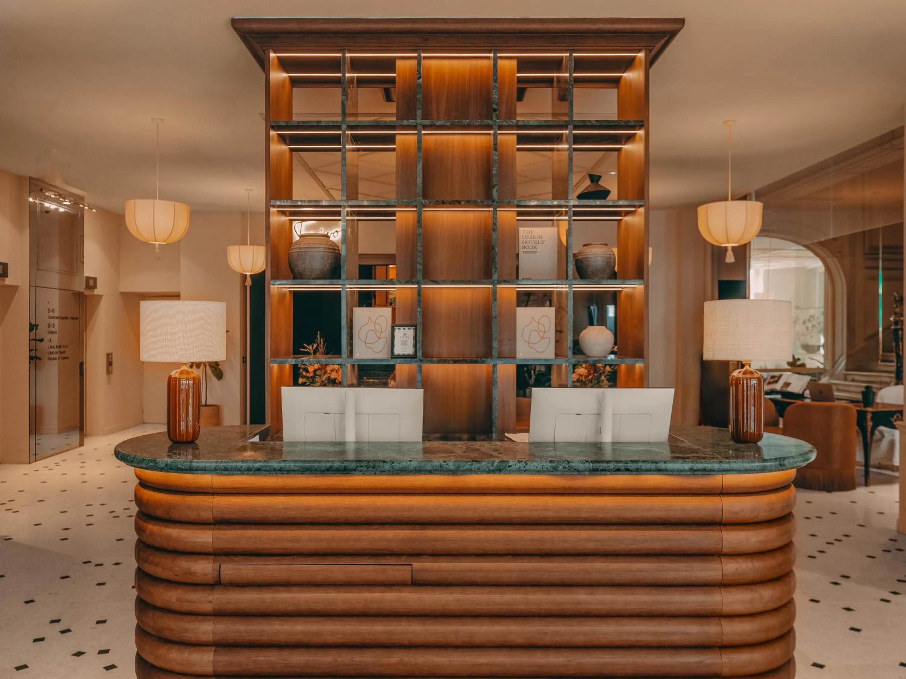 Lobby or reception in La Maison Champs Elysées
