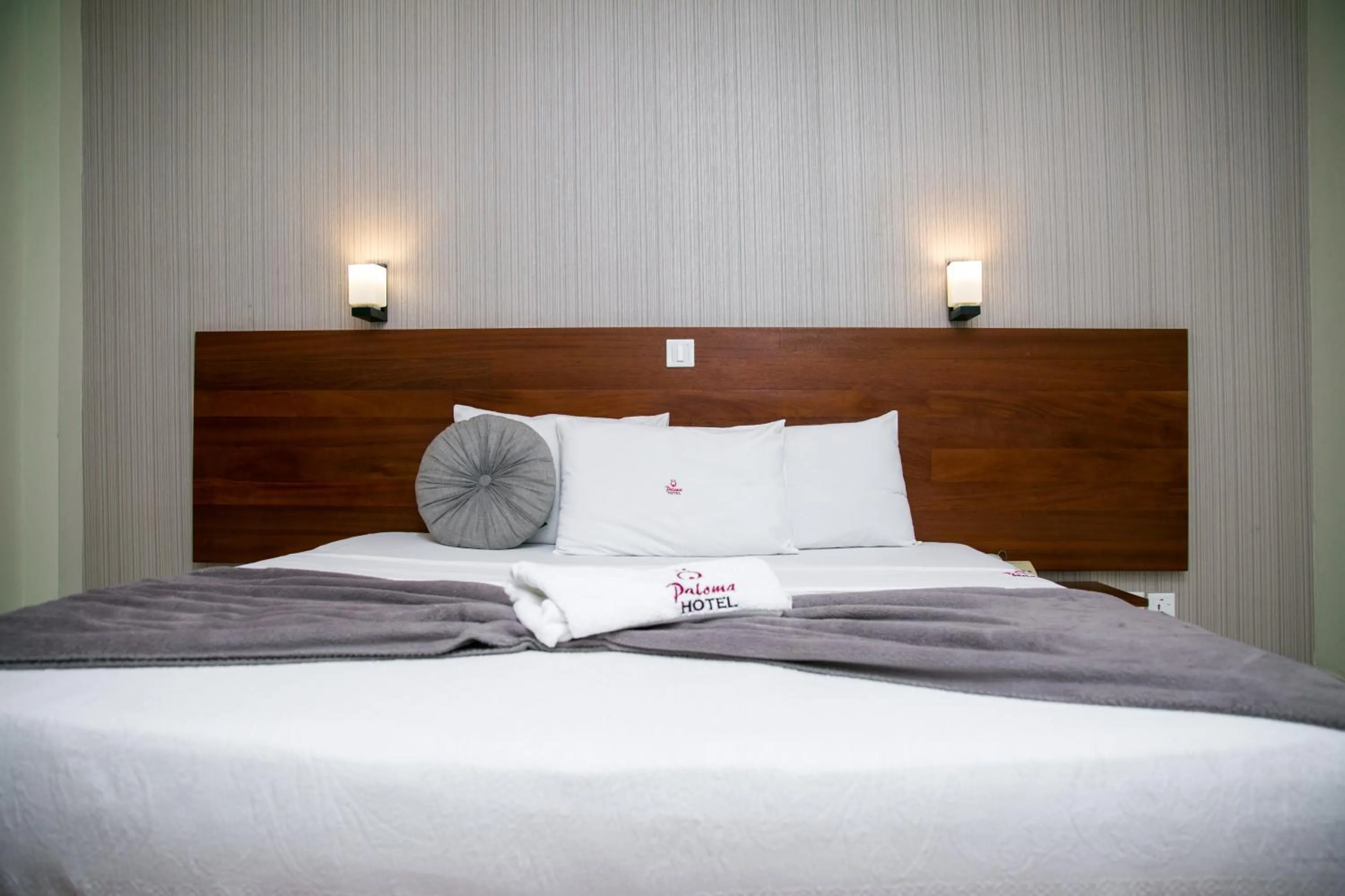 Bedroom in Paloma Hotel Ring Road