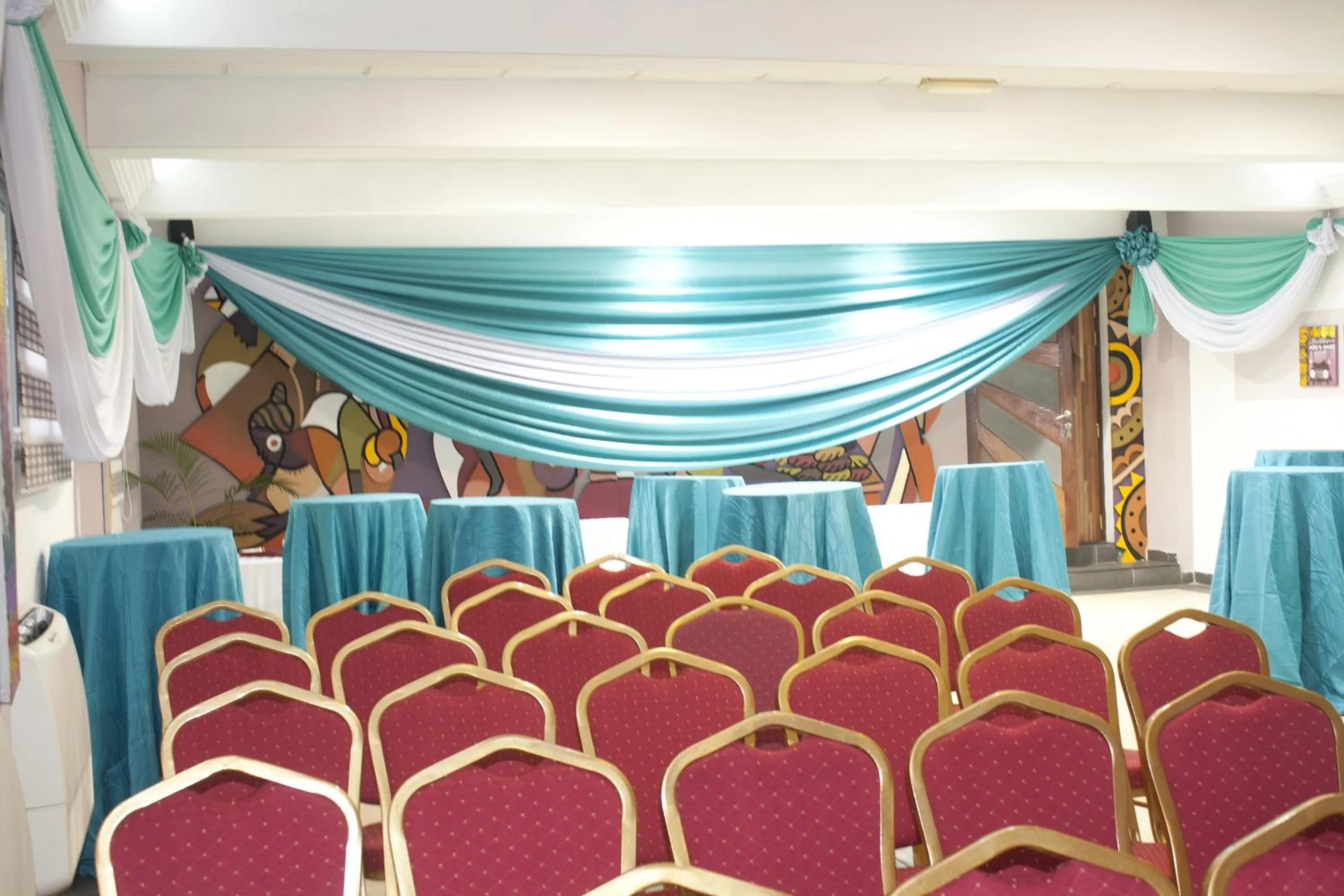 Business facilities in Paloma Hotel Ring Road