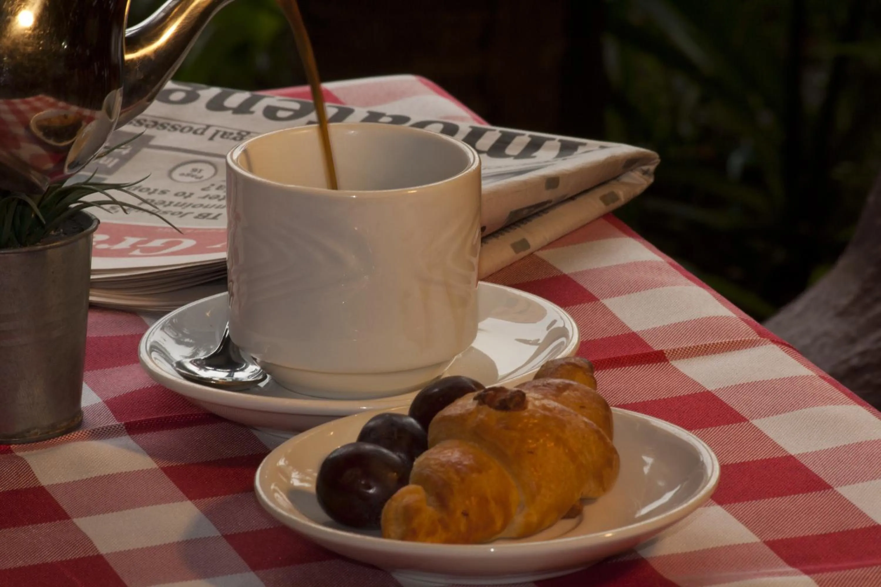 Food in Paloma Hotel Ring Road