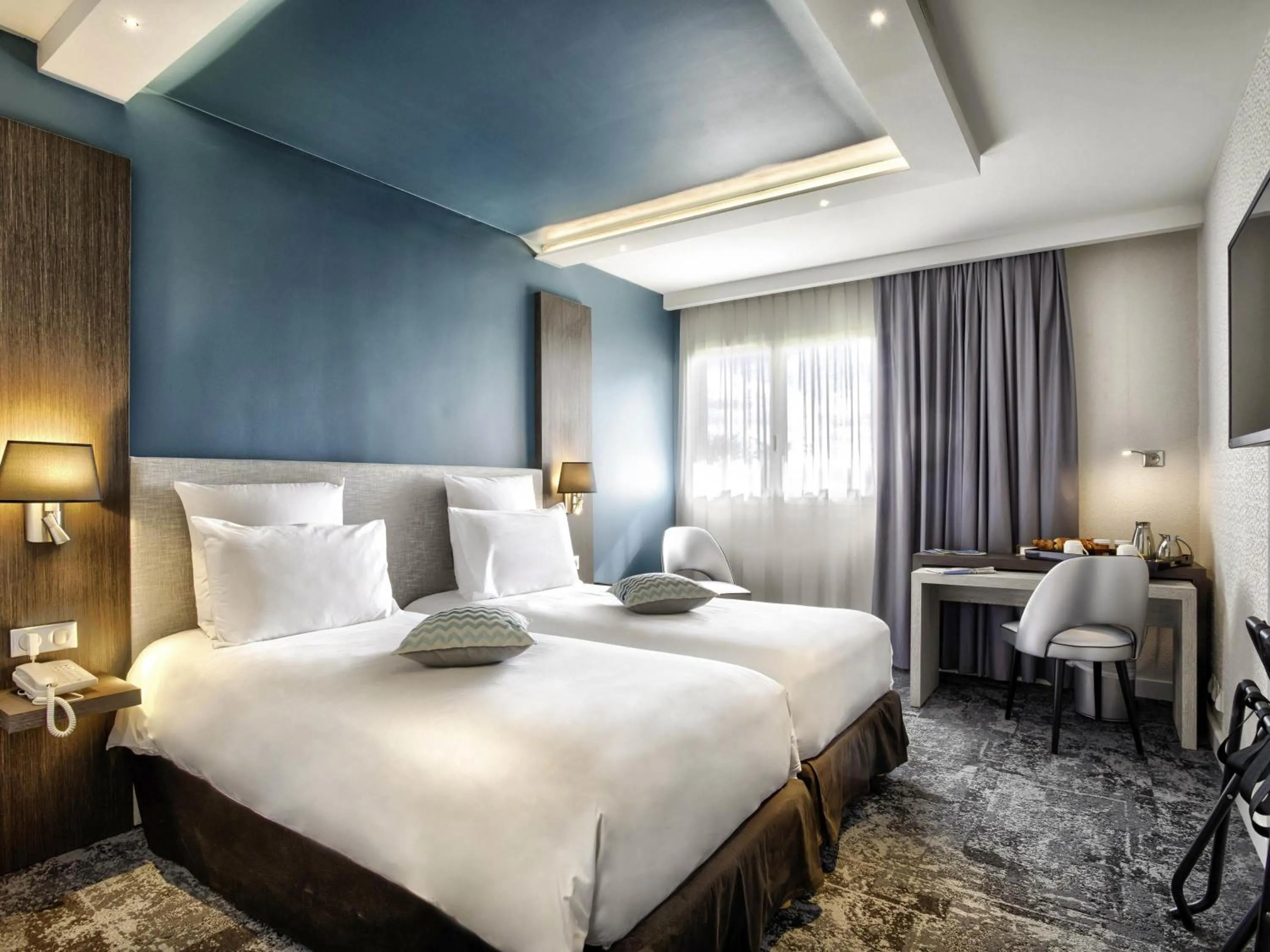 Bedroom, Bed in Mercure Cabourg Hôtel & Spa